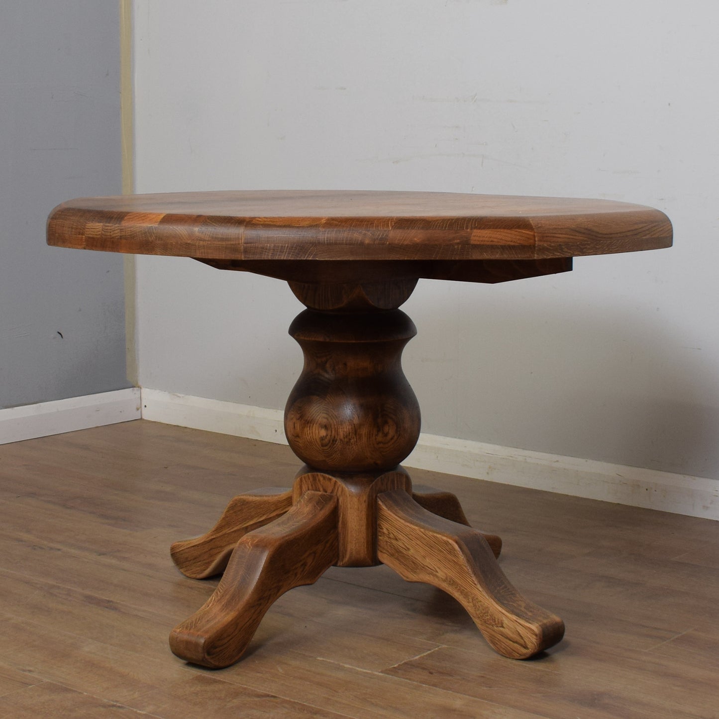 Solid Oak Pedestal Table And Four Chairs
