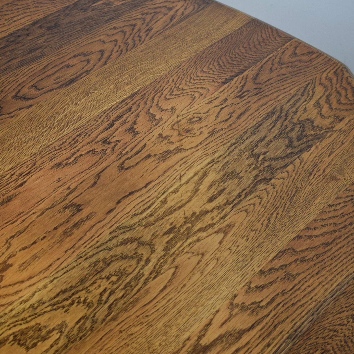 Solid Oak Pedestal Table And Four Chairs