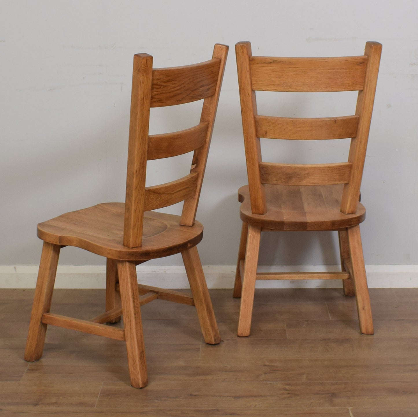Solid Oak Pedestal Table And Four Chairs