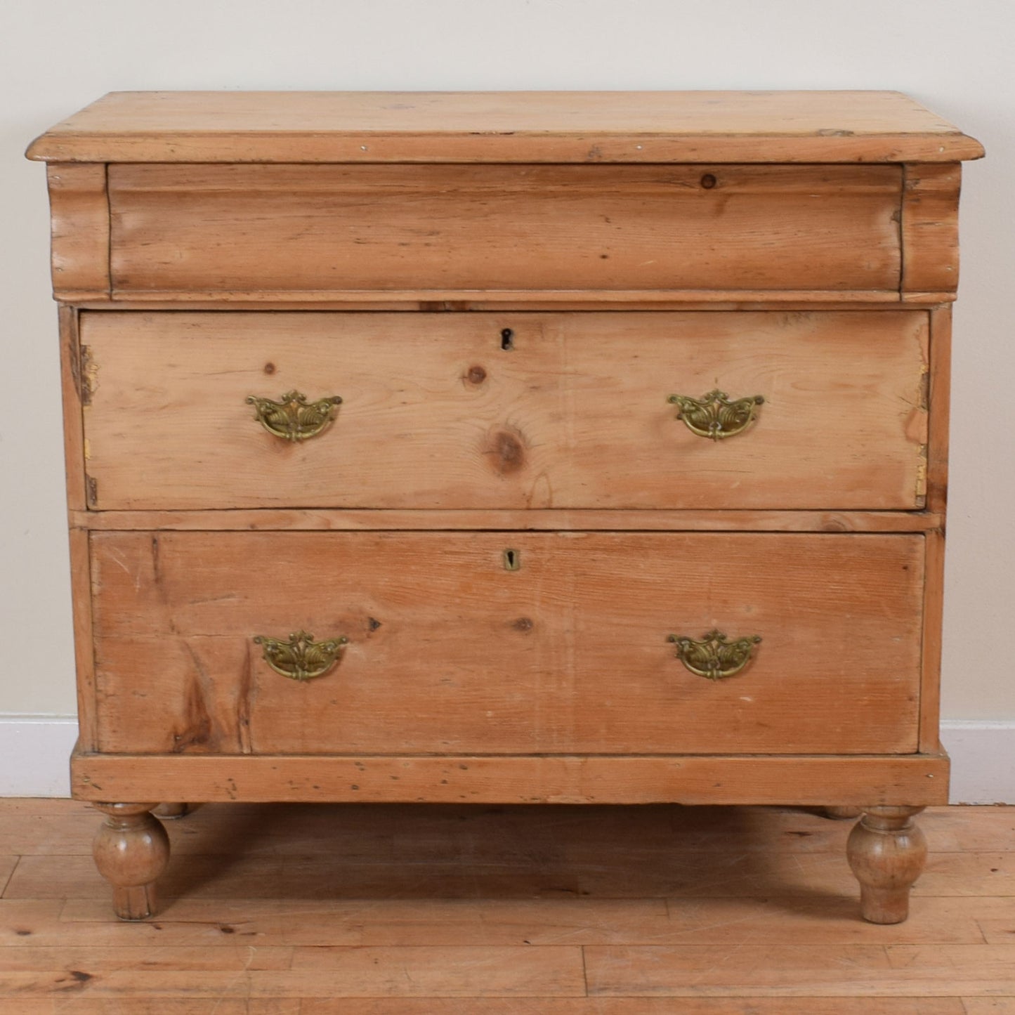 Rustic Pine Chest of Drawers