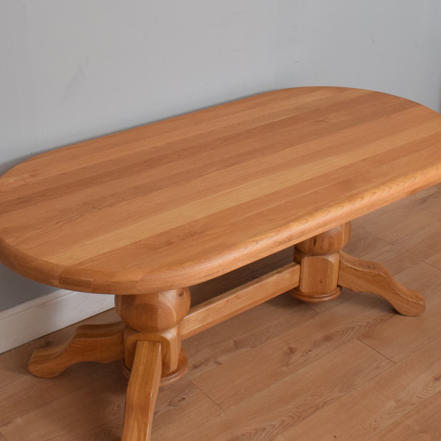 Robust Oak Dining Table and Six Chairs