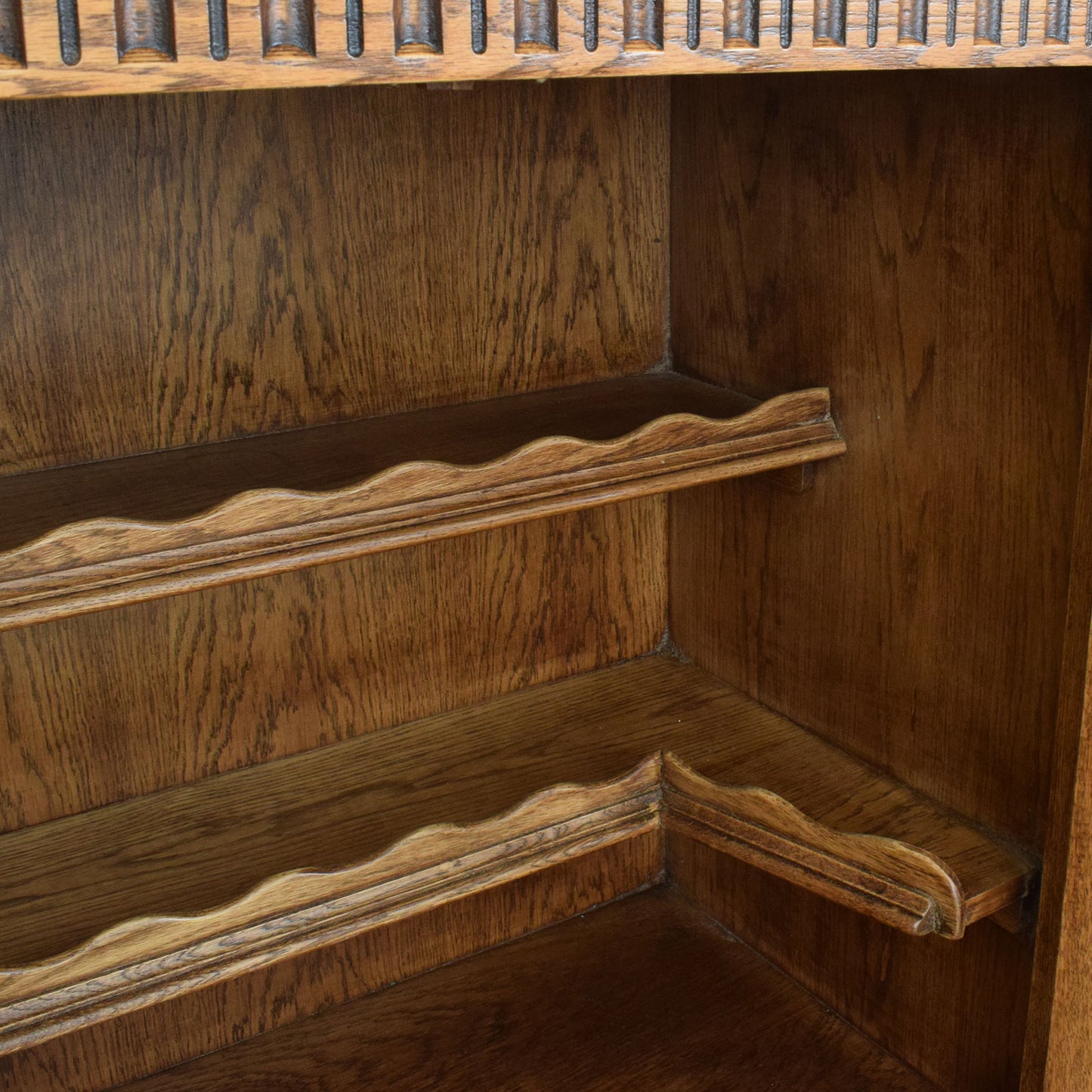 Old Charm Drinks Cabinet