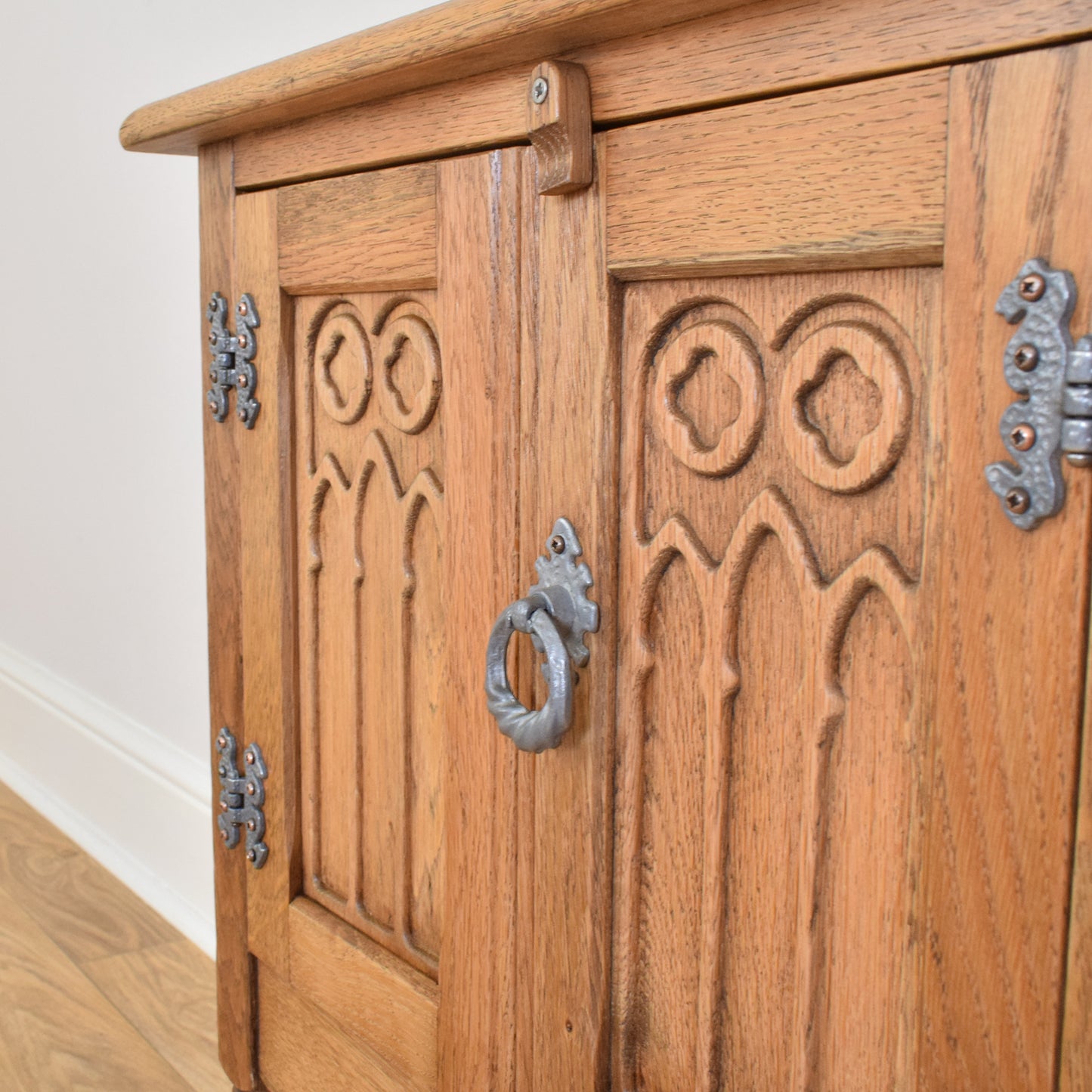 Small Oak Cabinet