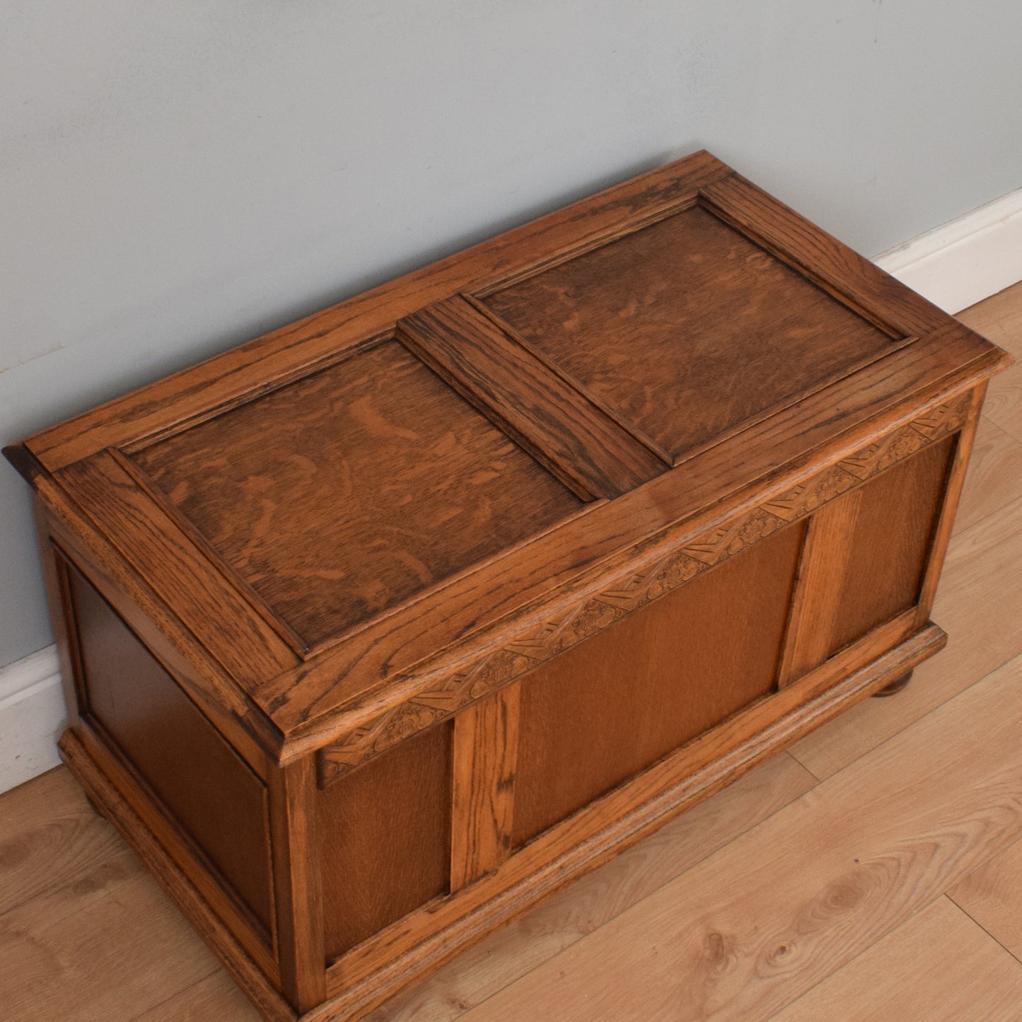 Traditional Oak Blanket Box