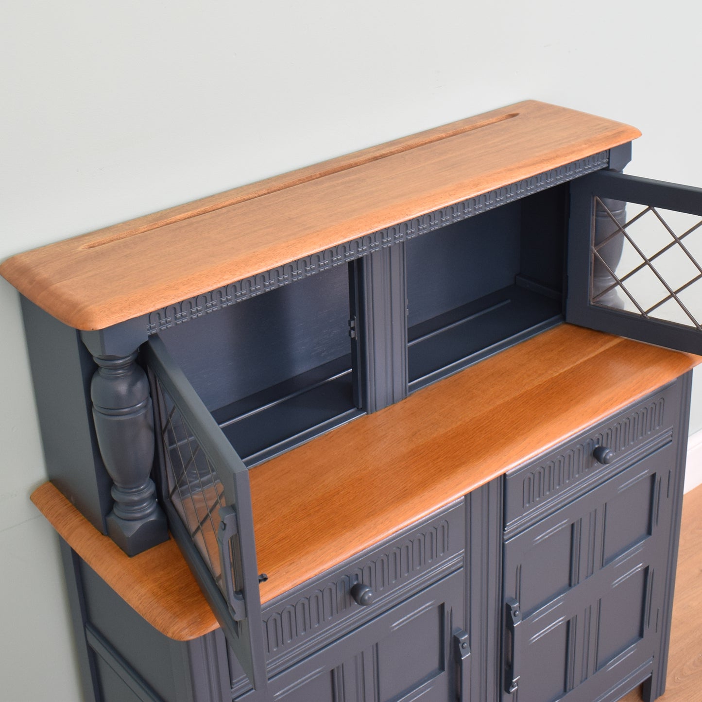 Glazed Court Cabinet