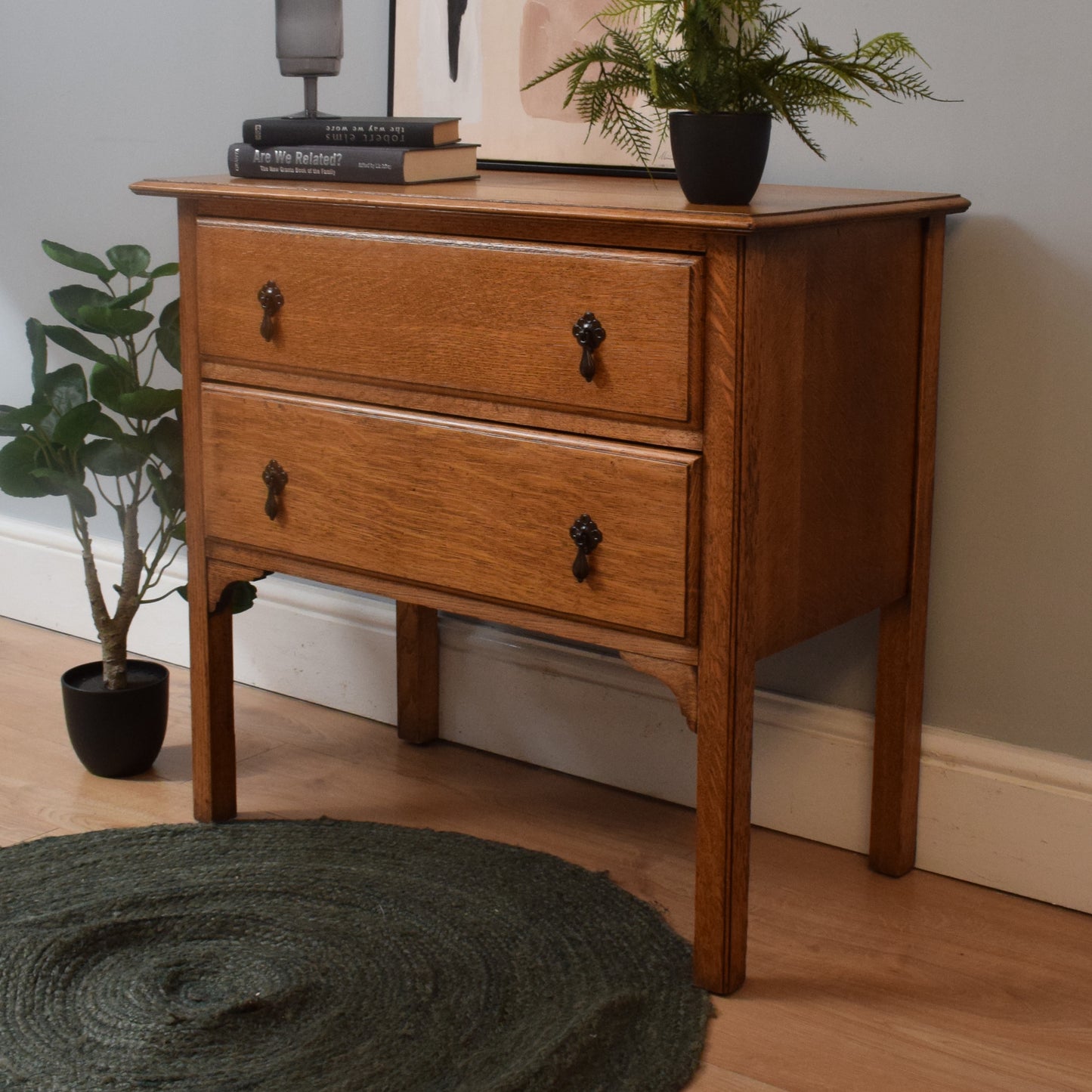 Oak Chest of Drawers