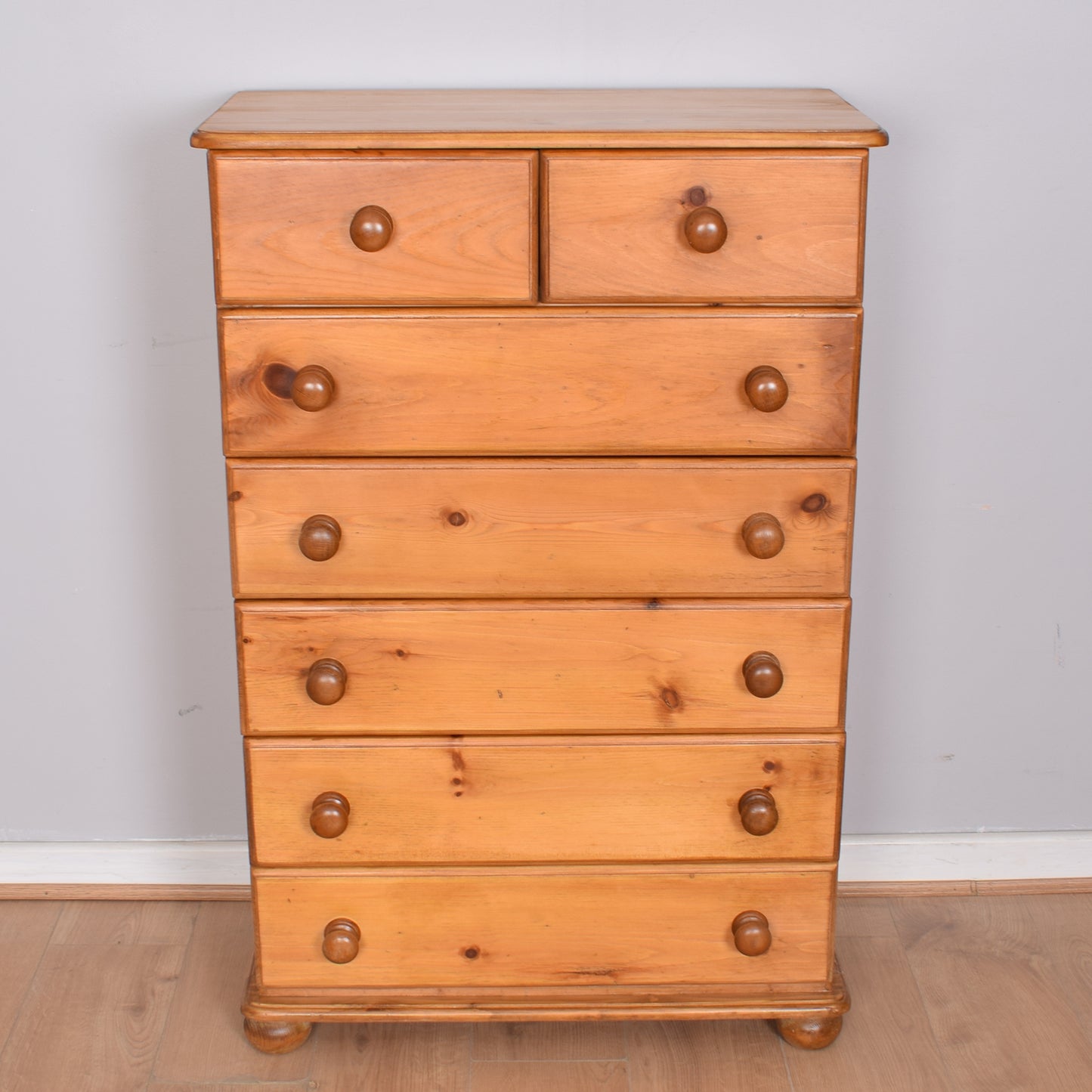 Pine Chest of Drawers