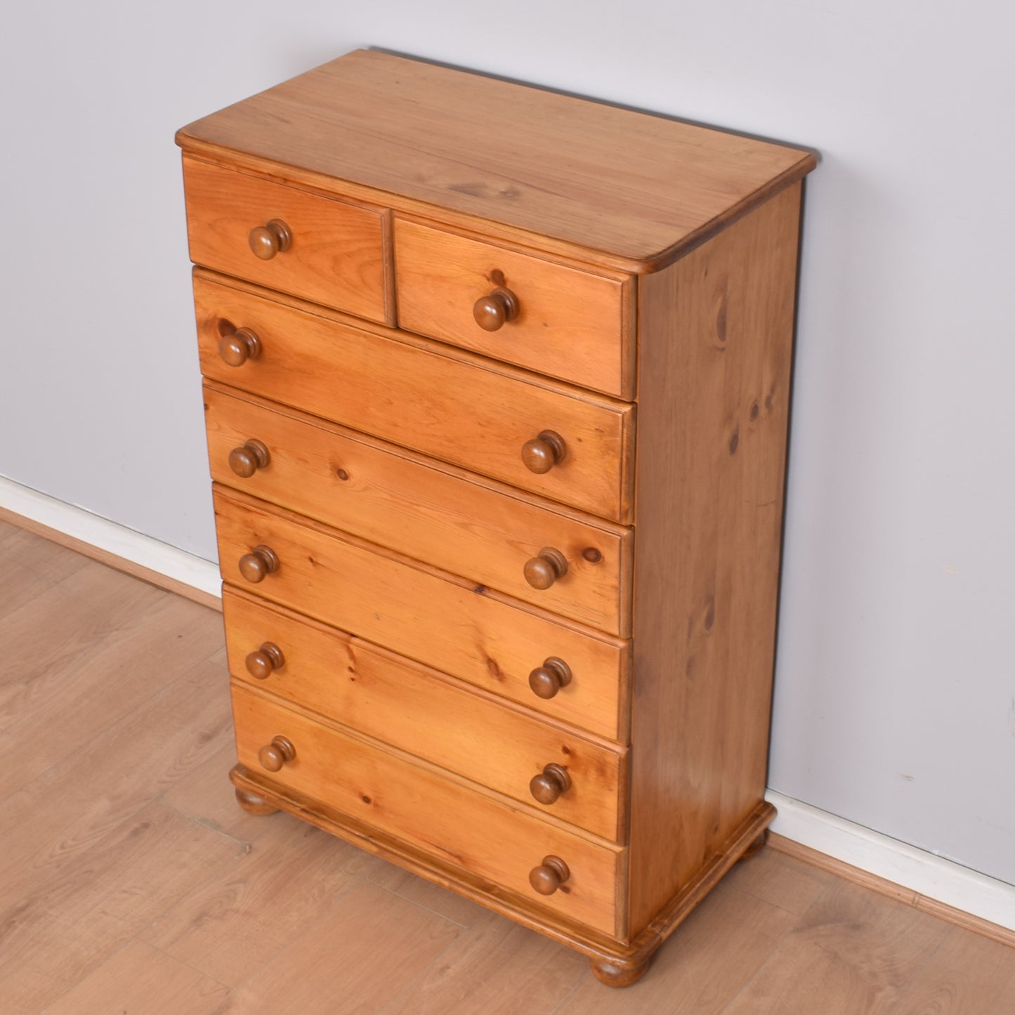 Pine Chest of Drawers