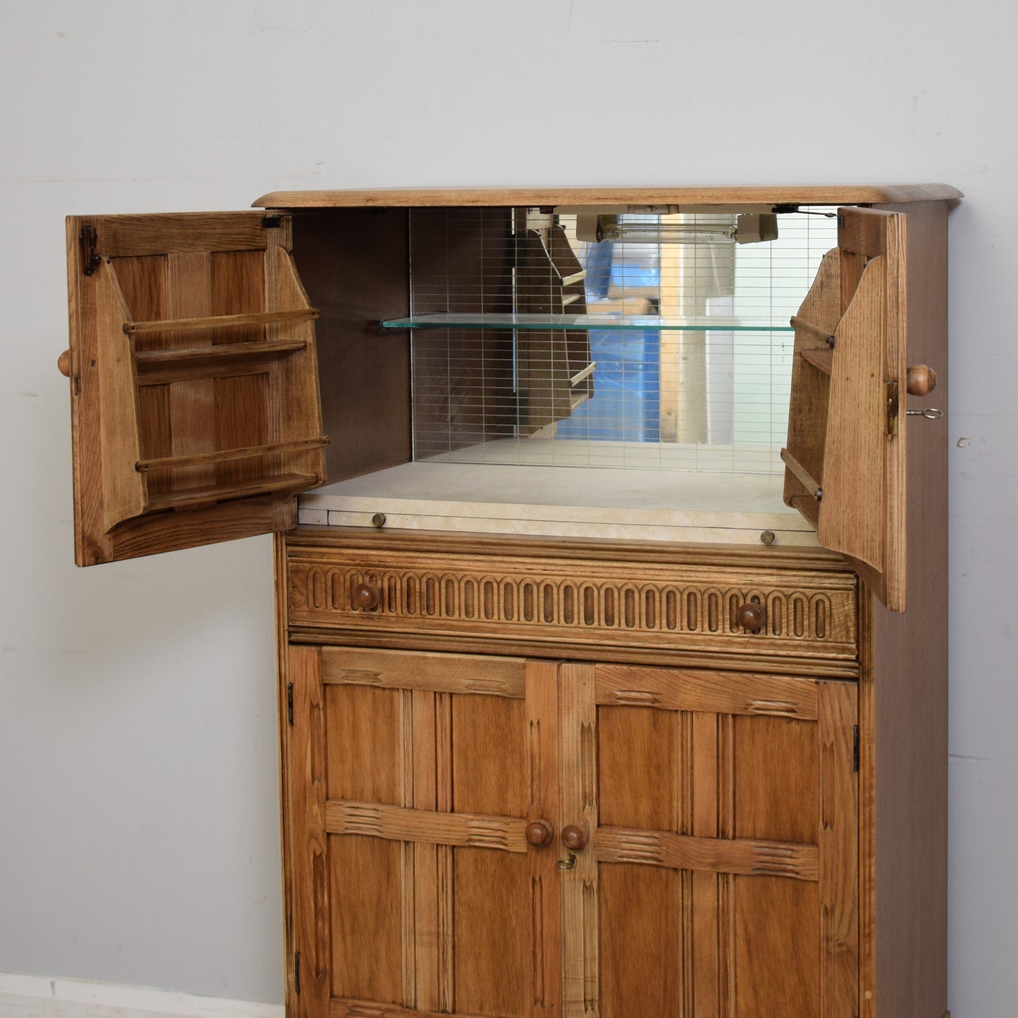Priory Drinks Cabinet
