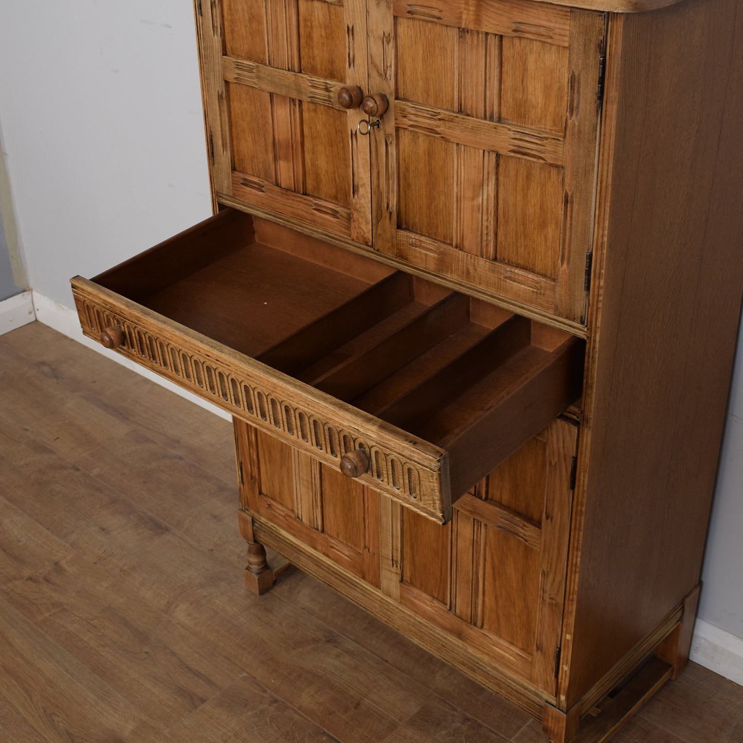 Priory Drinks Cabinet