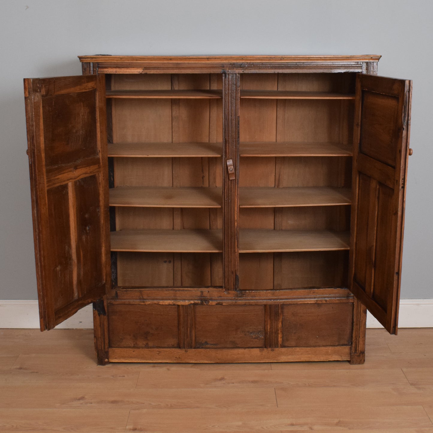 Antique Welsh Oak Cupboard