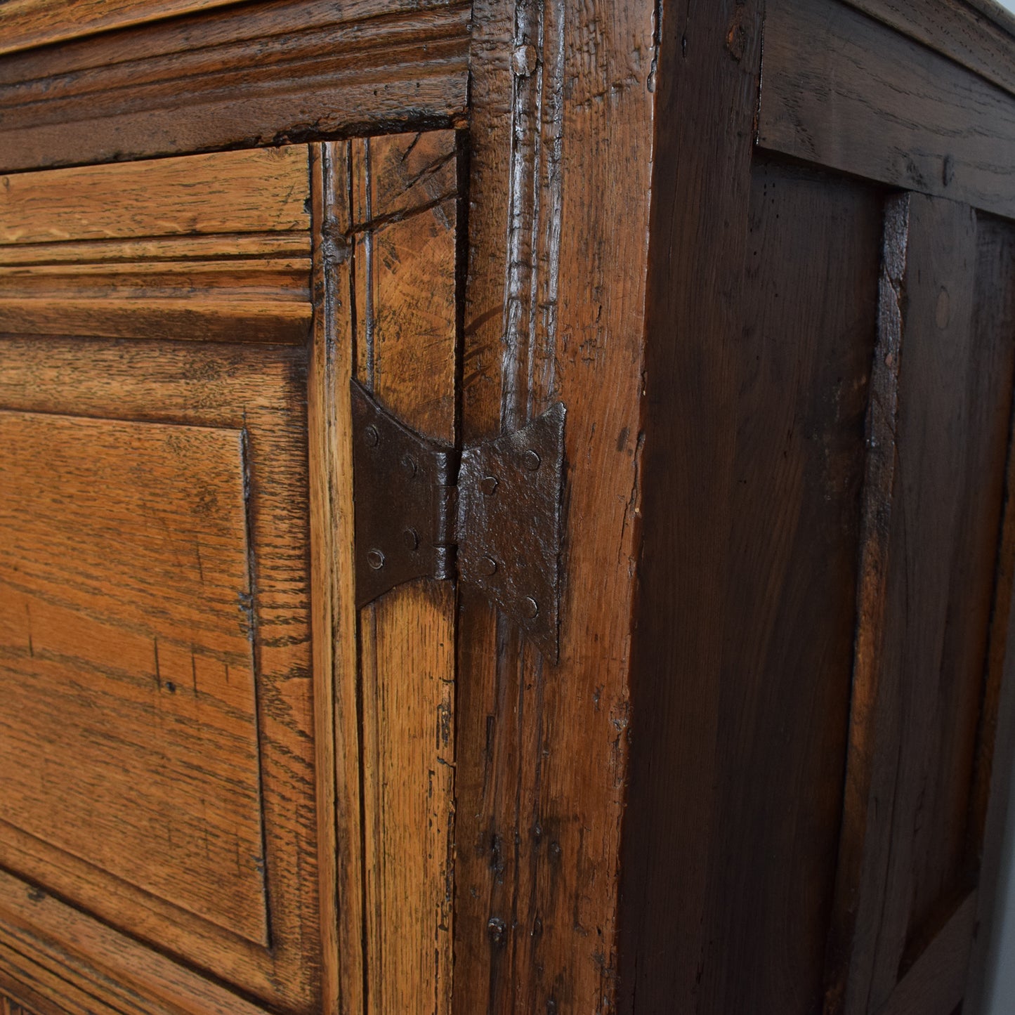 Antique Welsh Oak Cupboard