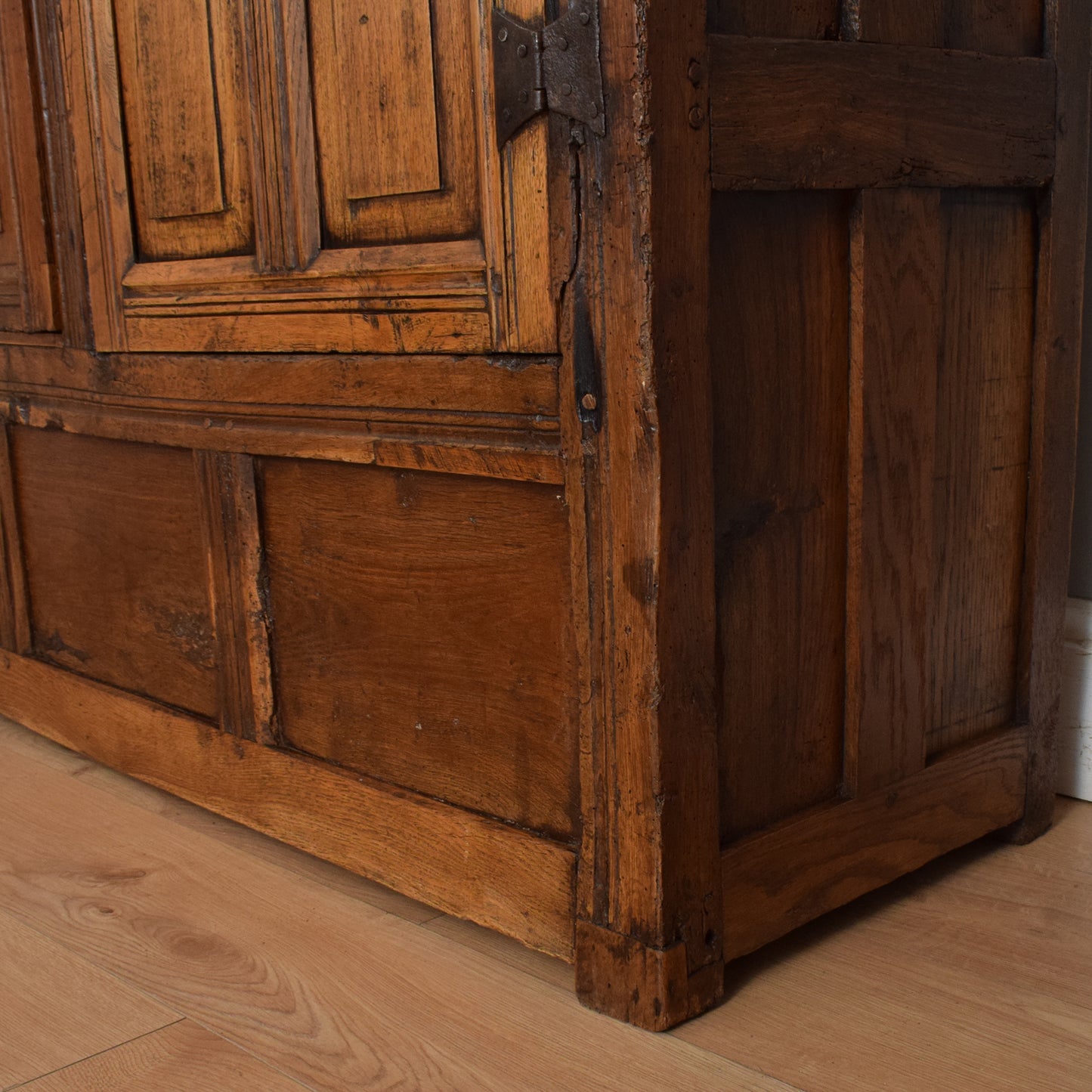 Antique Welsh Oak Cupboard