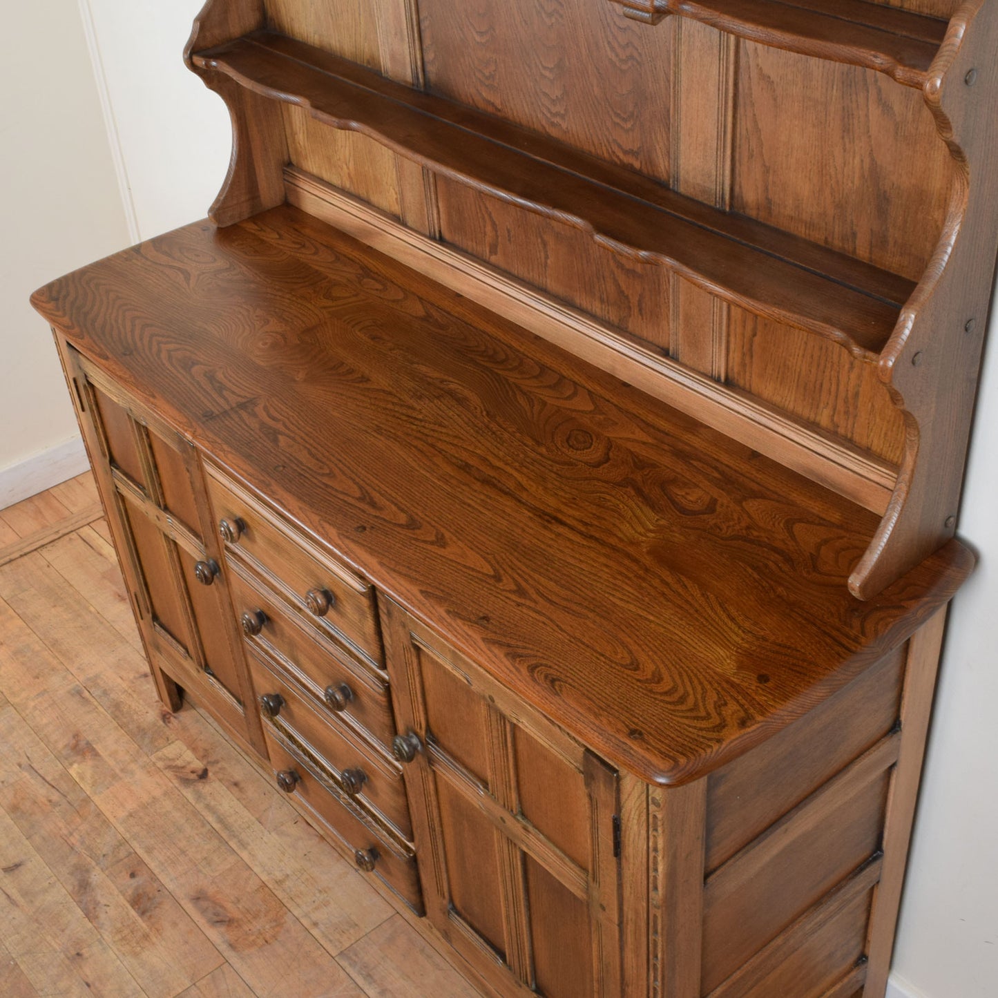 Ercol Dresser