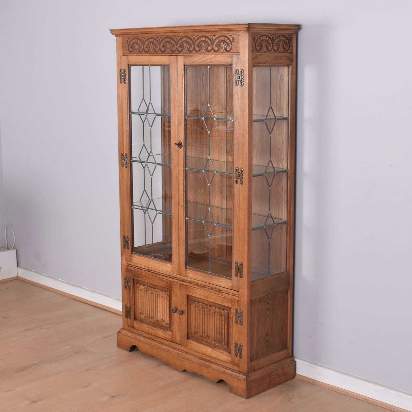 Old Charm Display Cabinet