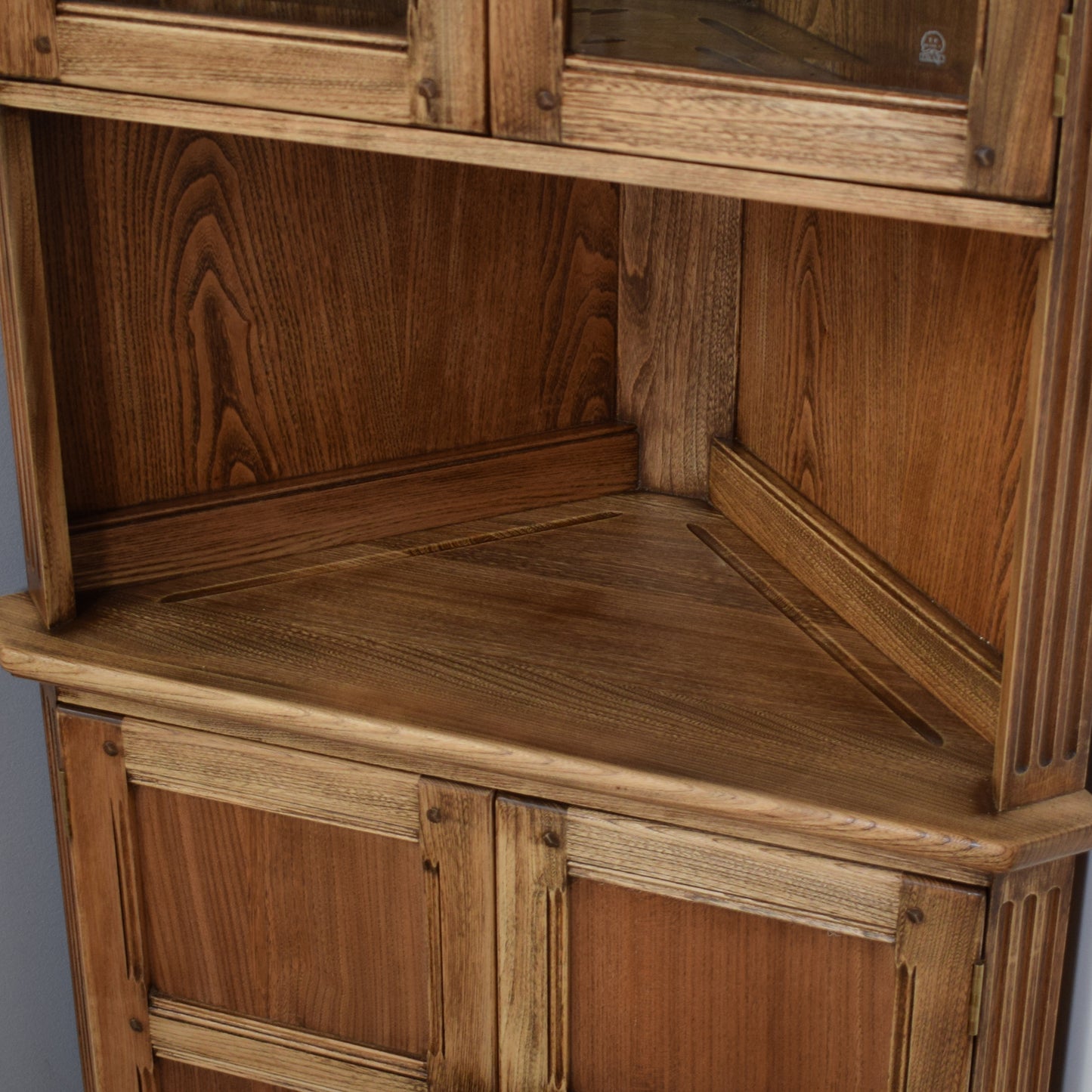 Ercol Corner Unit