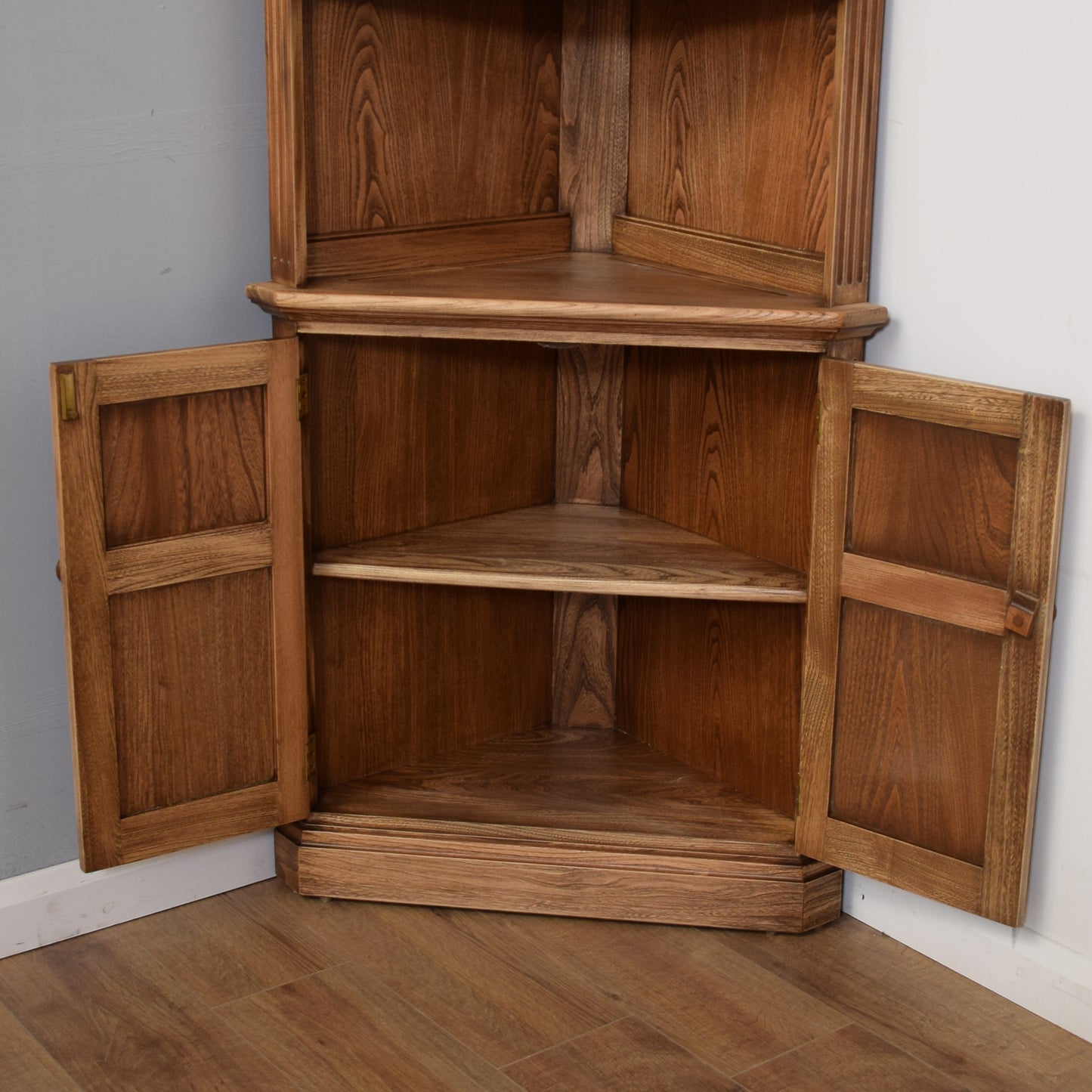 Ercol Corner Unit