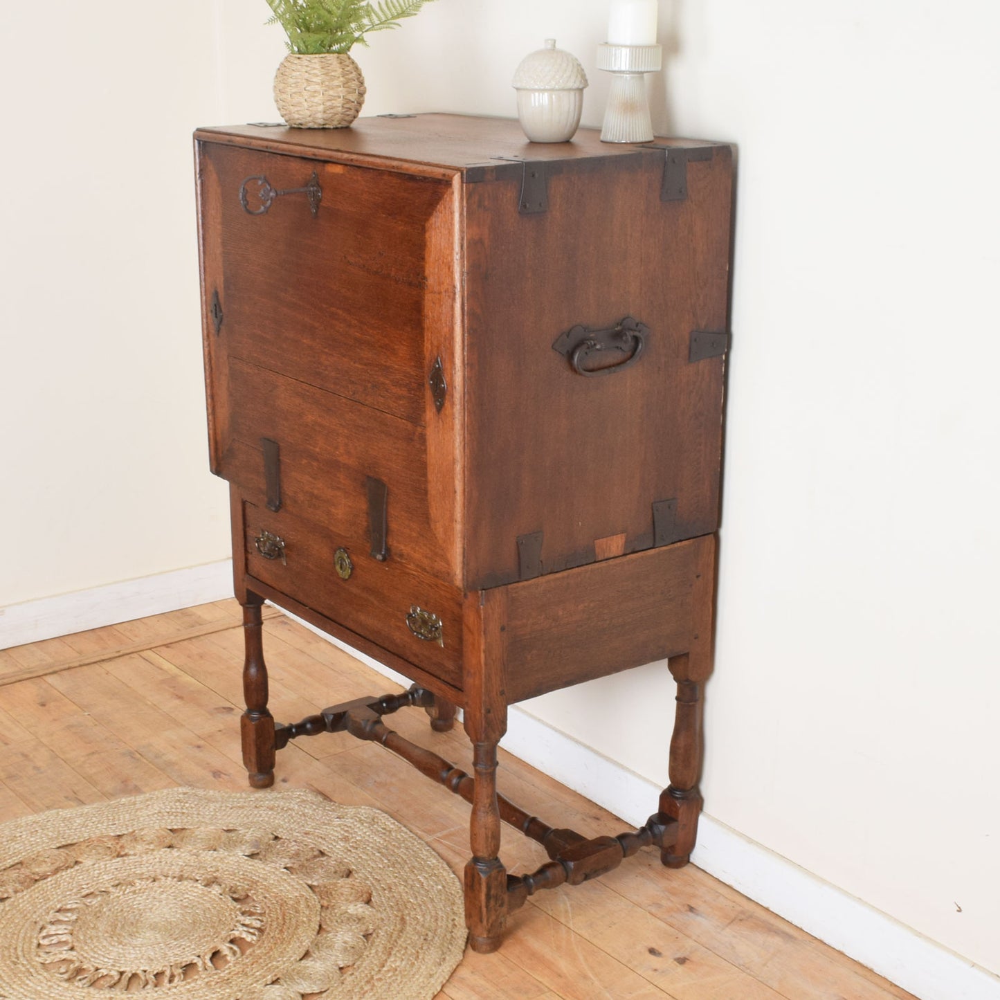 18th Century Oak Cupboard