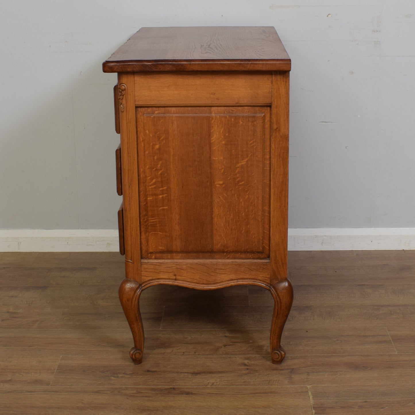 Vintage French Chest Of Drawers