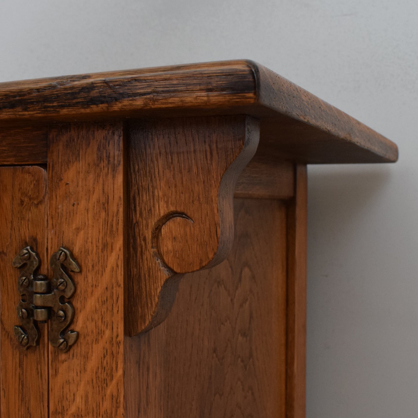 Vintage Oak Side Cupboard