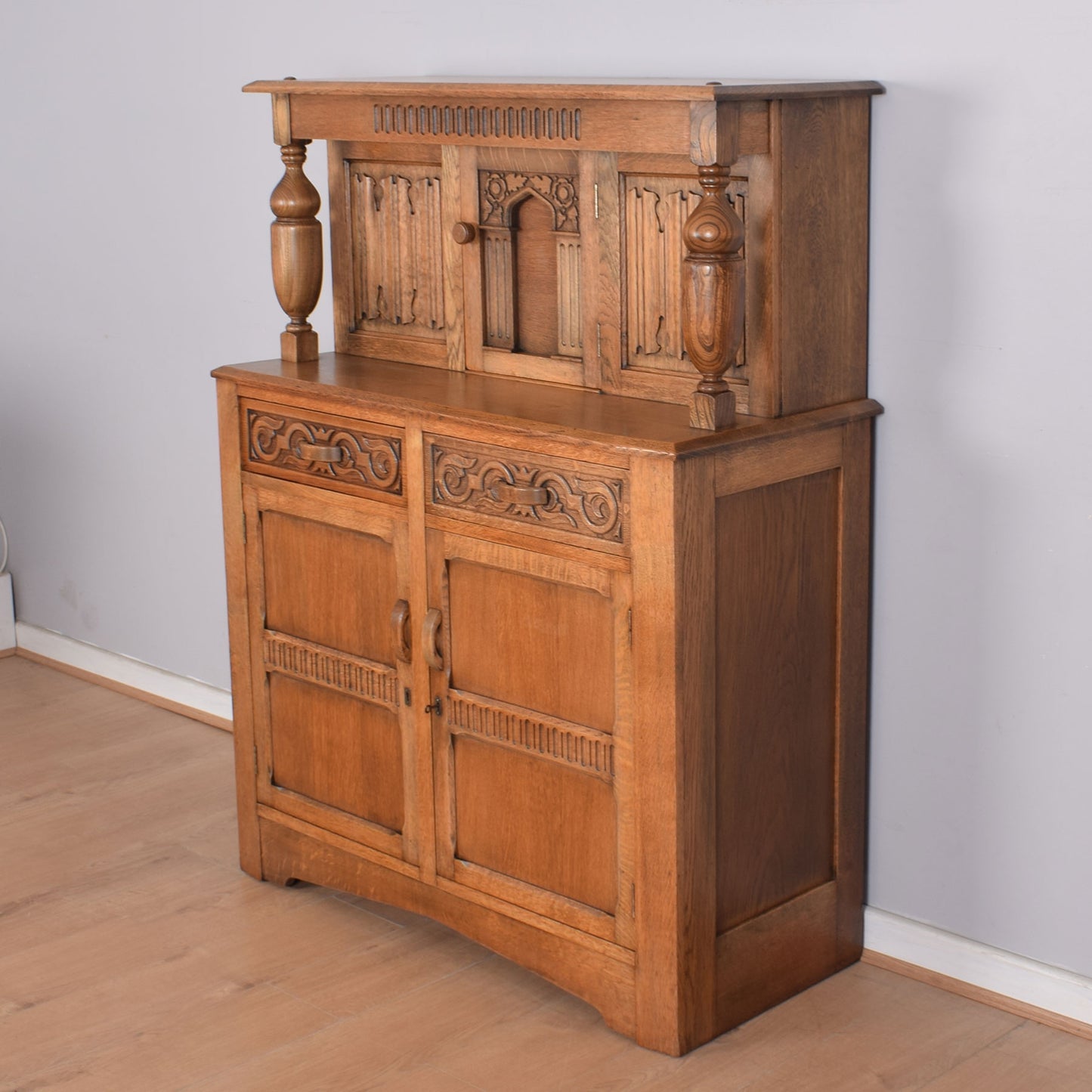 Oak Court Cabinet