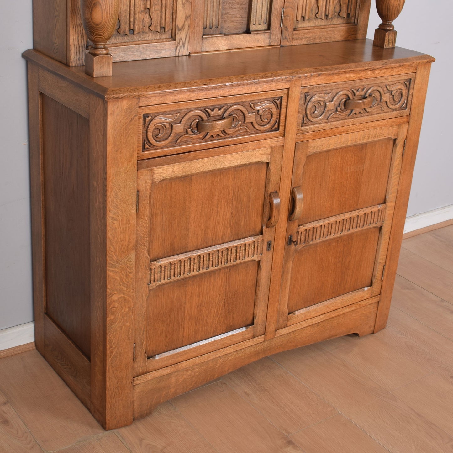 Oak Court Cabinet