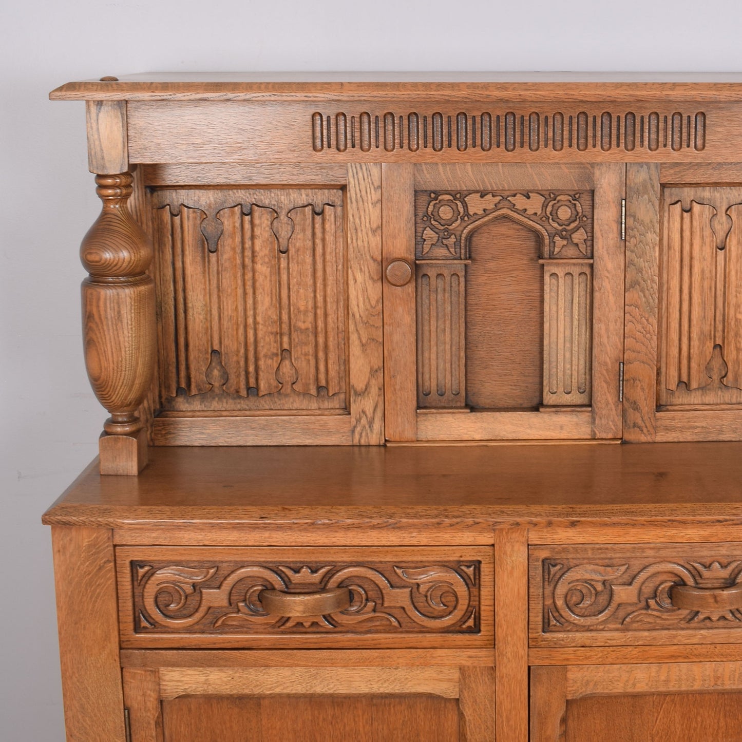 Oak Court Cabinet