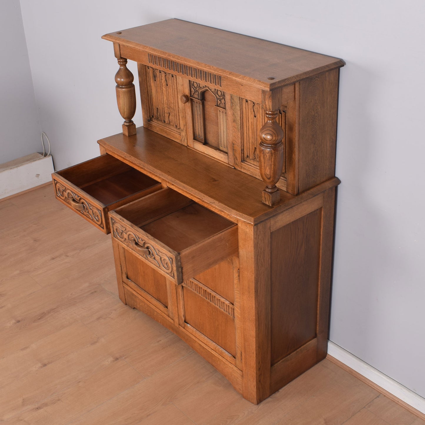 Oak Court Cabinet