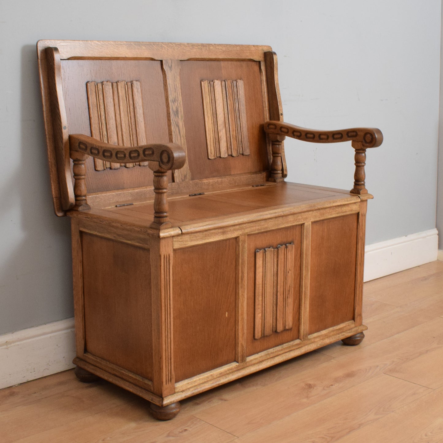 Traditional Oak Monks Bench