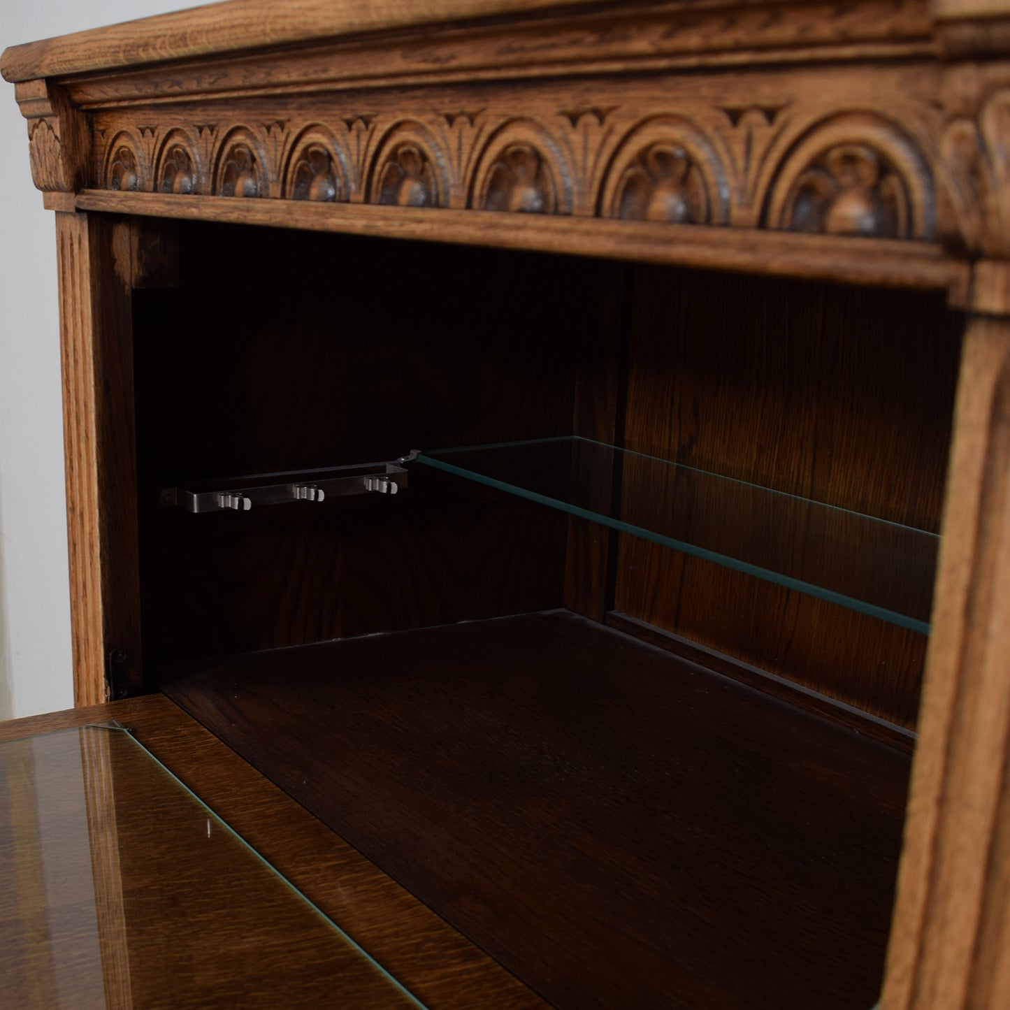 Vintage Oak Drinks Cabinet