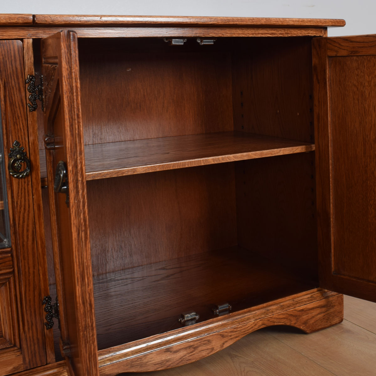 Carved Oak Stereo Unit