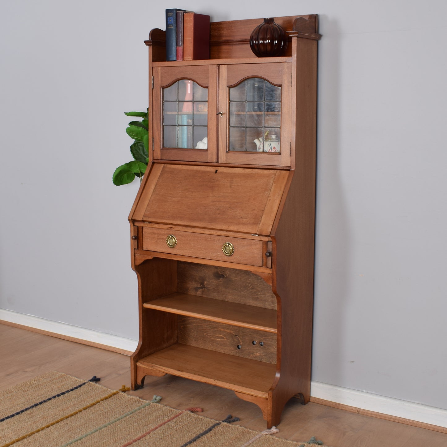 Oak Students Bureau Bookcase