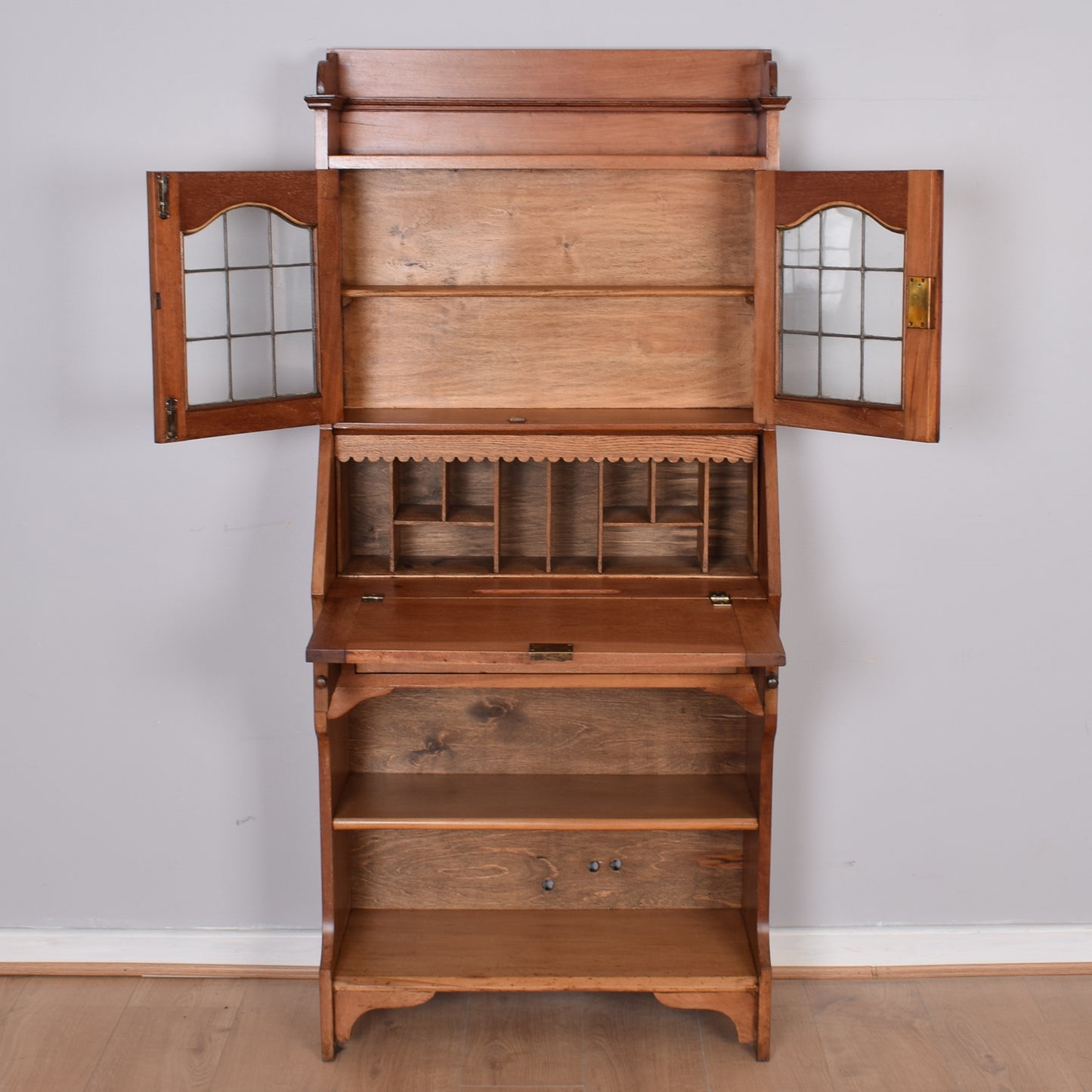 Oak Students Bureau Bookcase