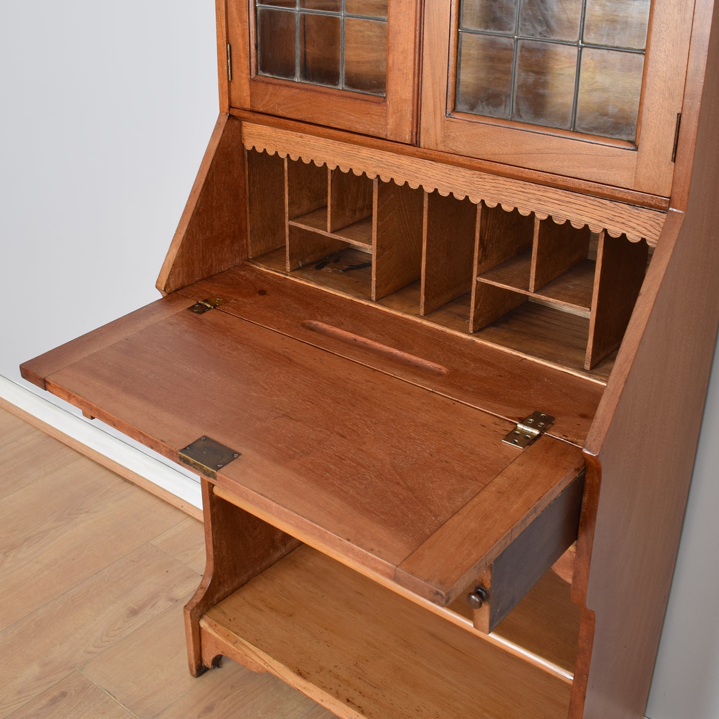 Oak Students Bureau Bookcase