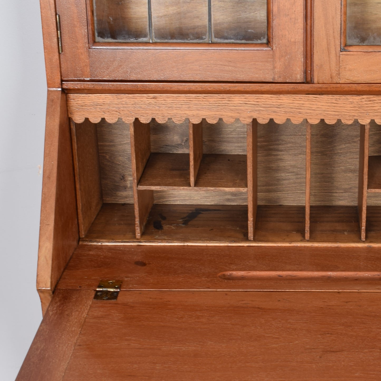 Oak Students Bureau Bookcase