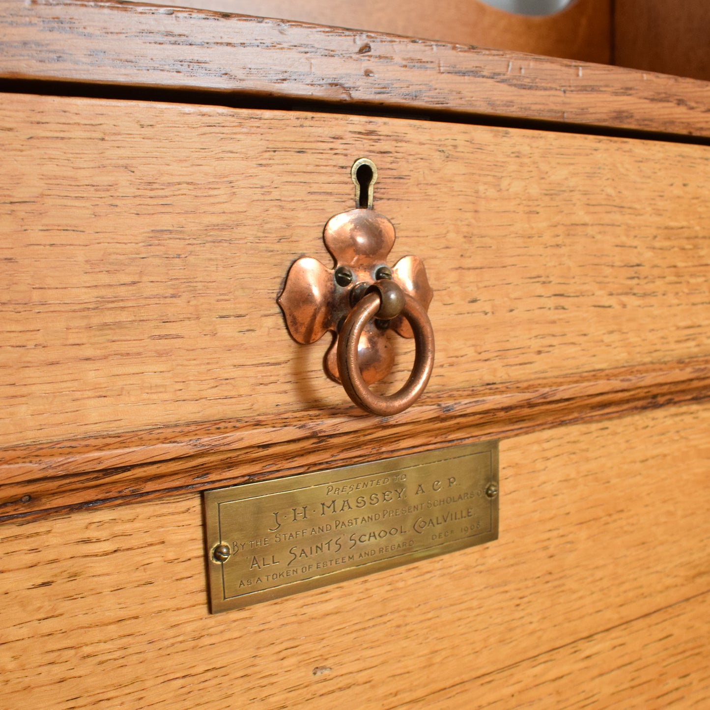 Oak Students Bureau