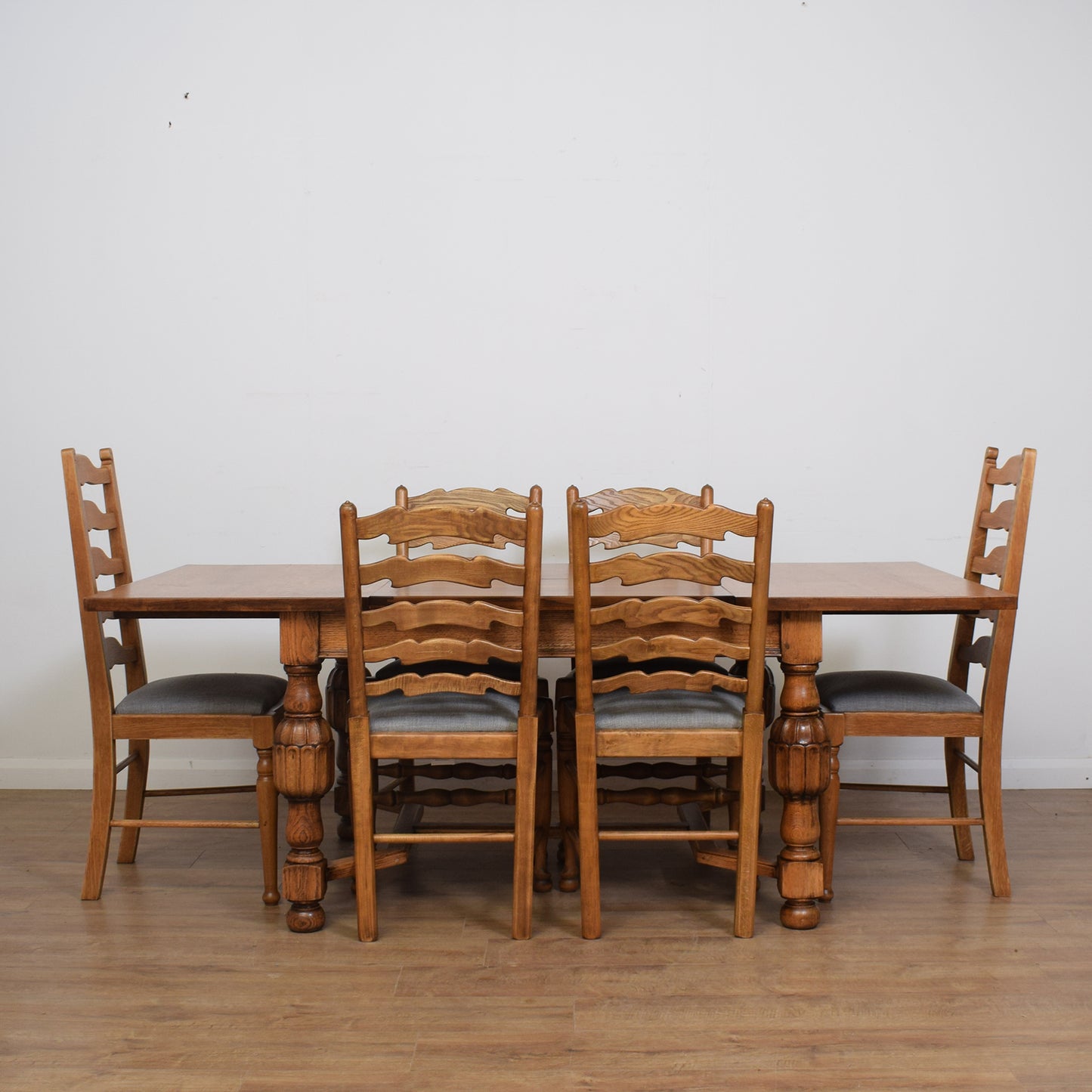 Vintage Oak Extendable Table And Six Chairs