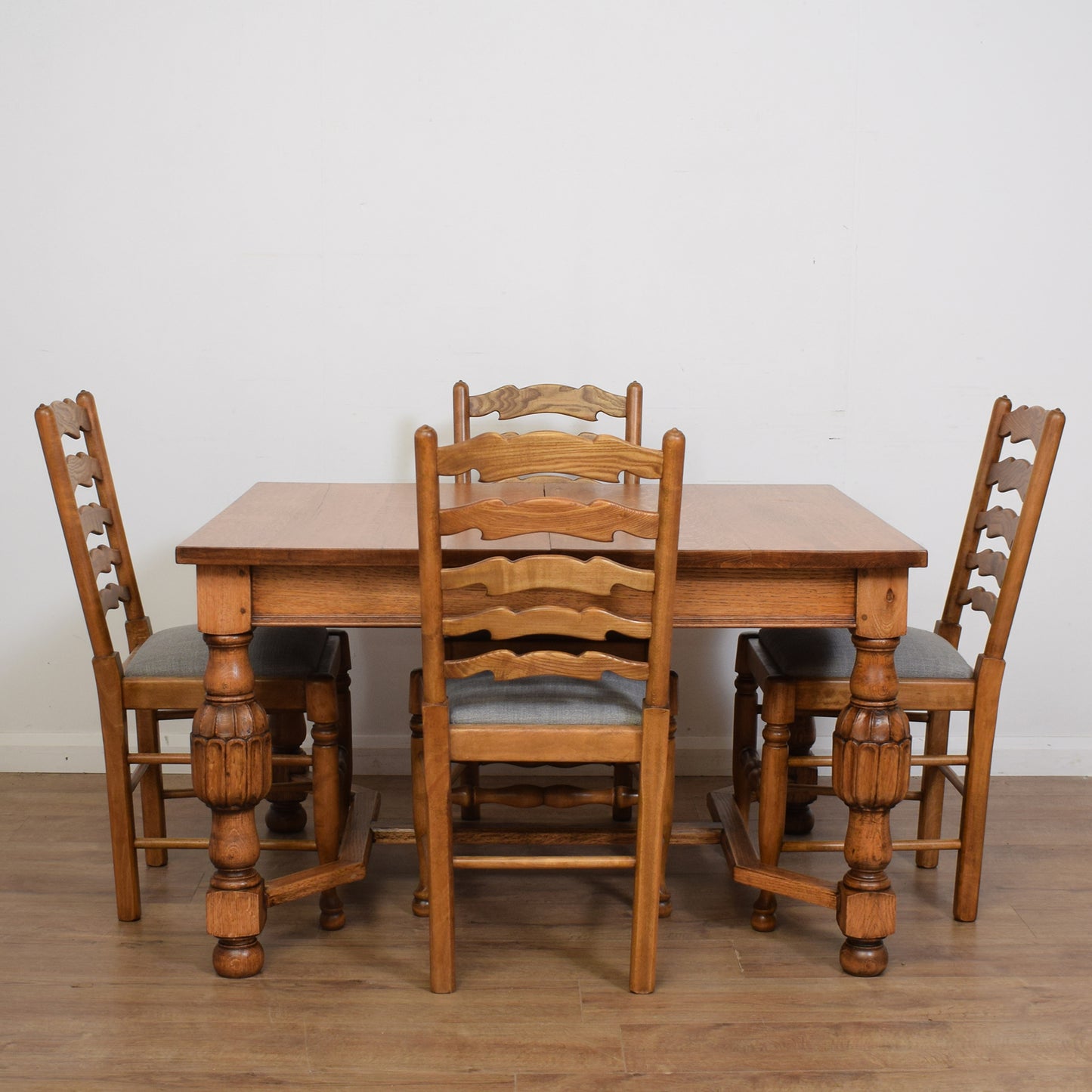 Vintage Oak Extendable Table And Six Chairs