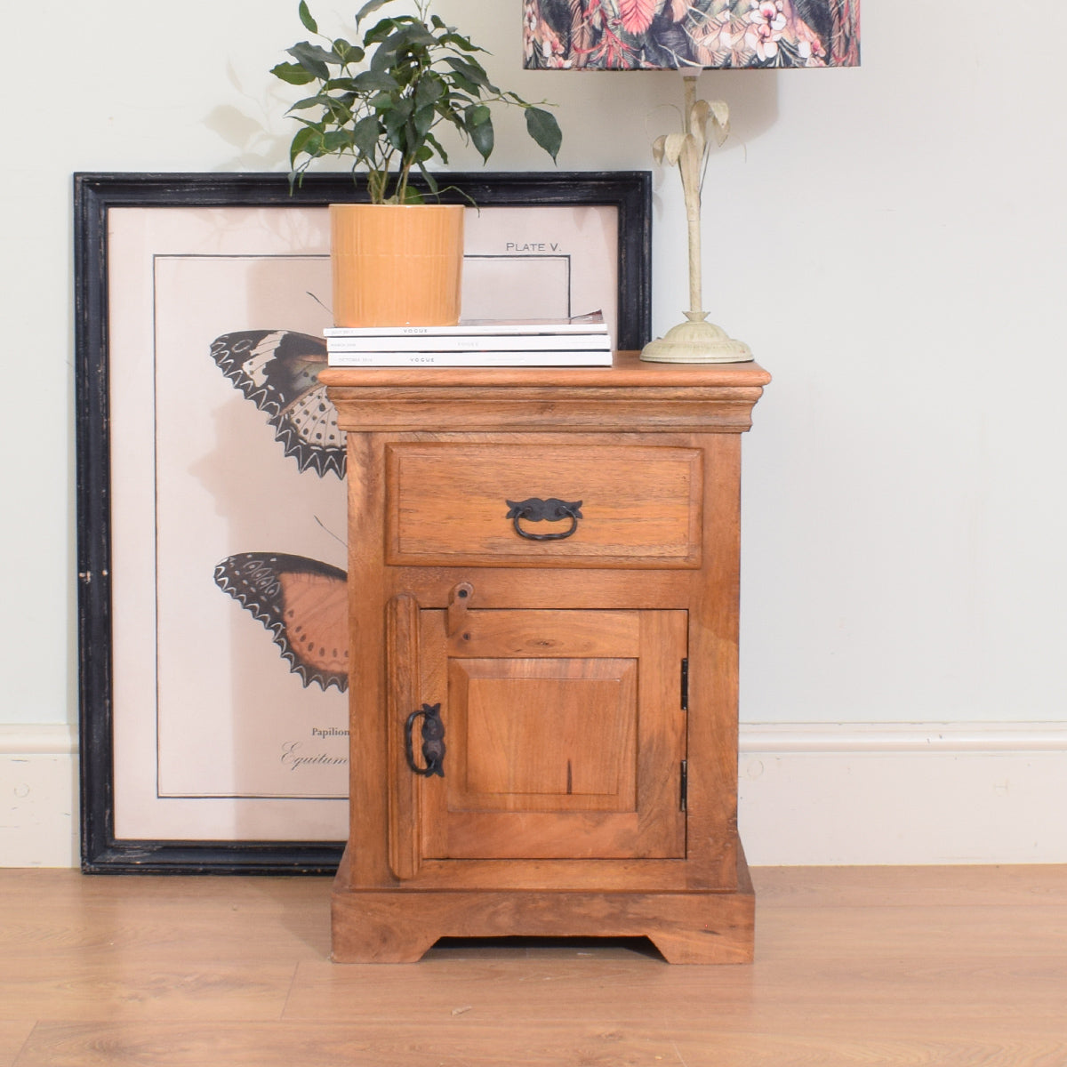 Solid Mango Bedside