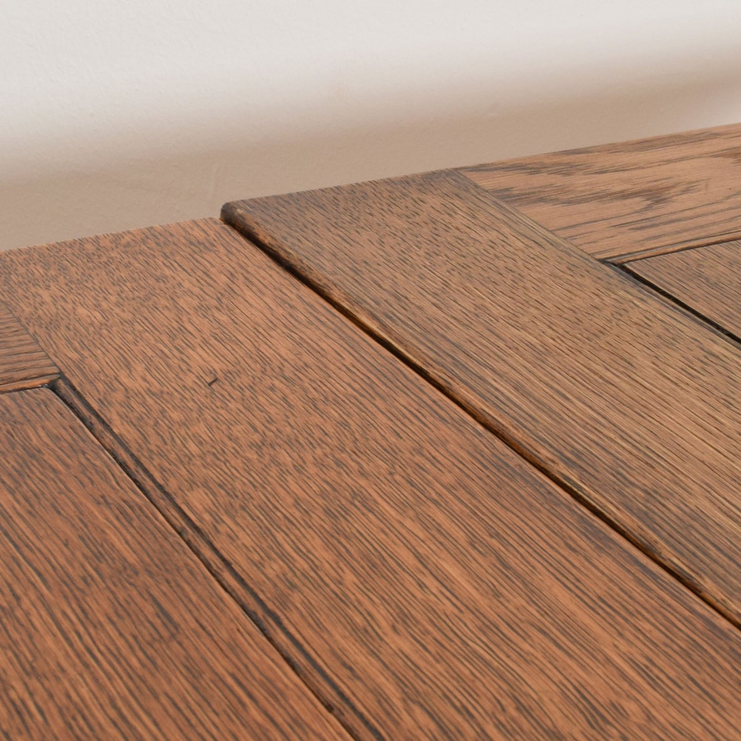 Draw Leaf Table and Six Chairs