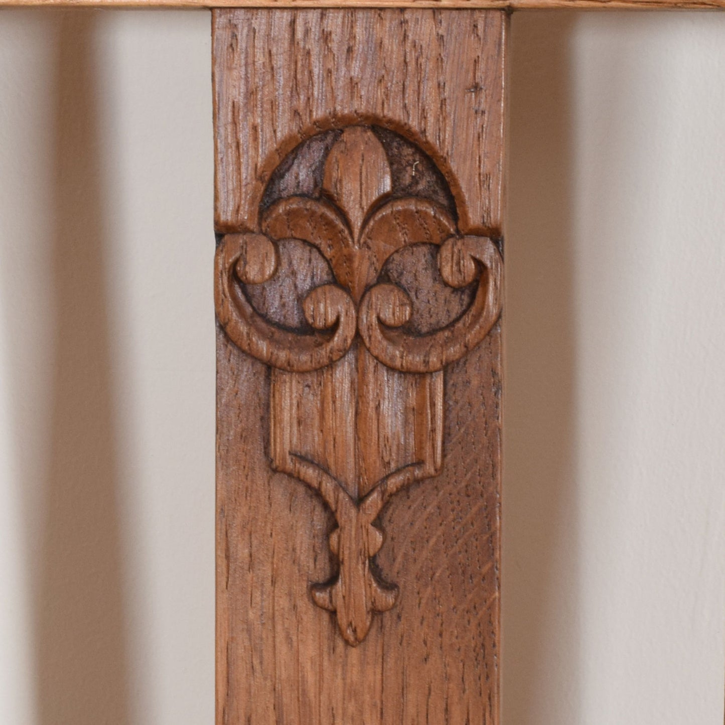Draw Leaf Table and Six Chairs