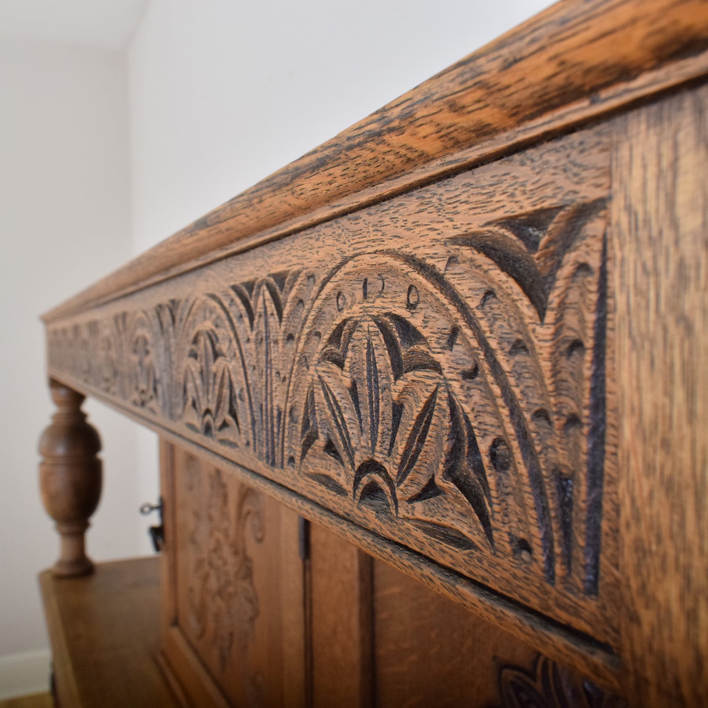 Oak Court Cabinet