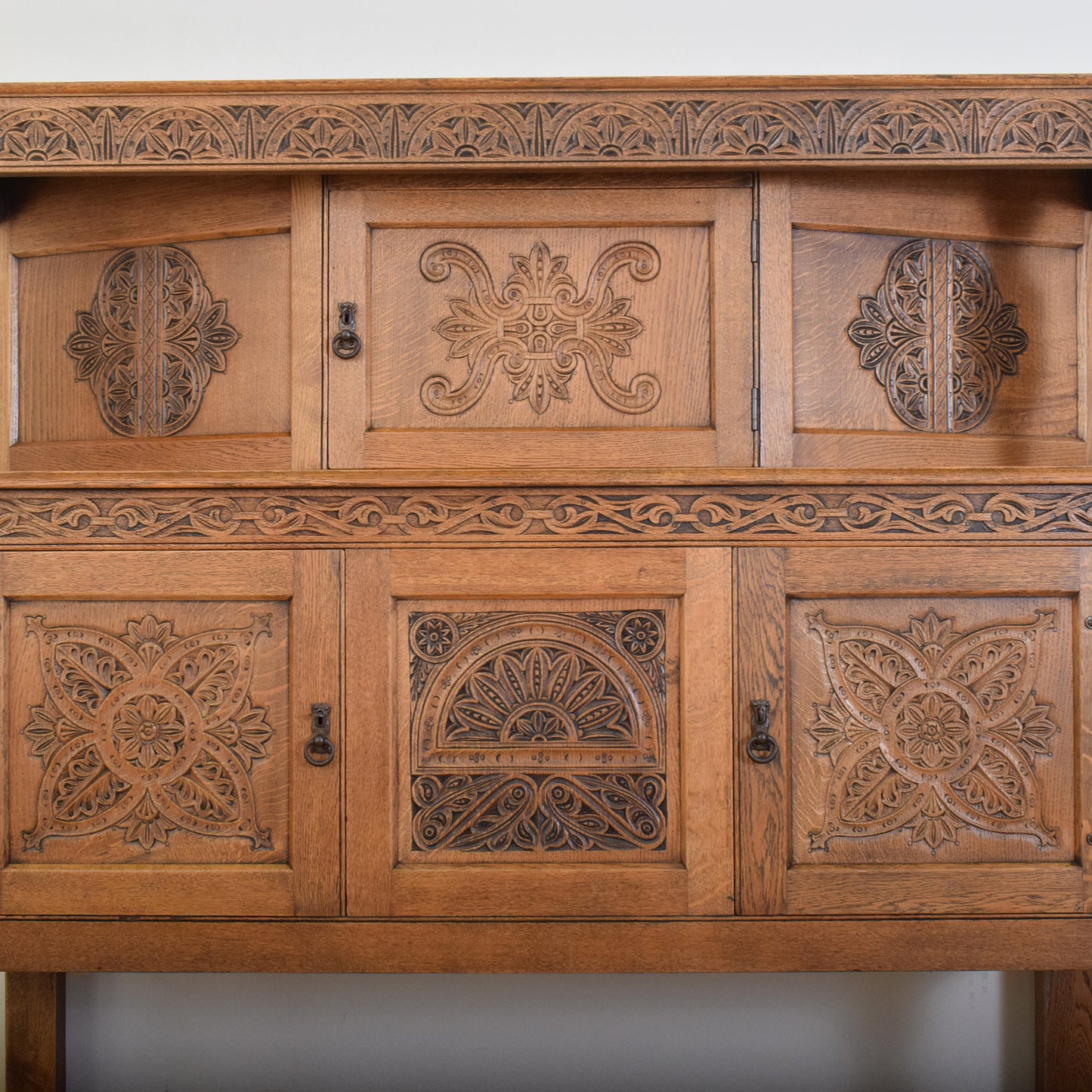 Oak Court Cabinet