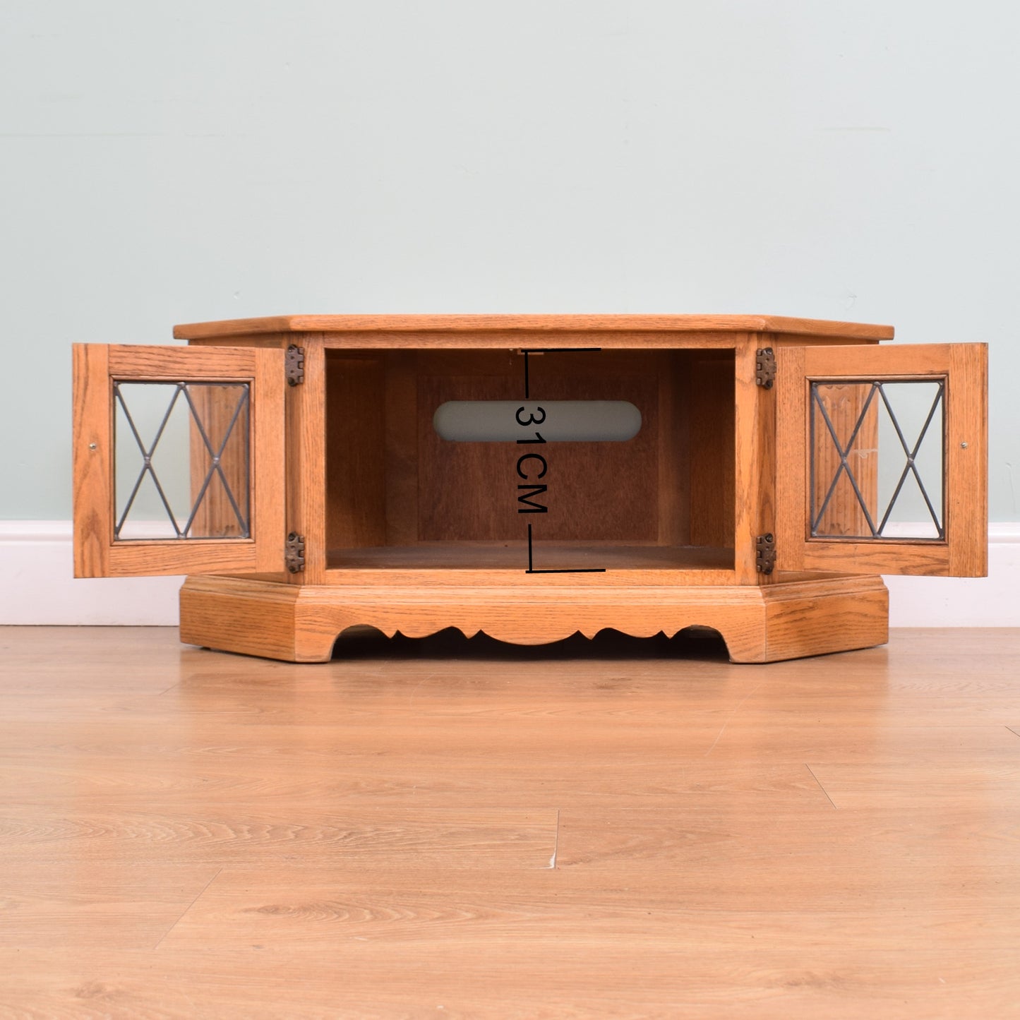 Old Charm TV Unit