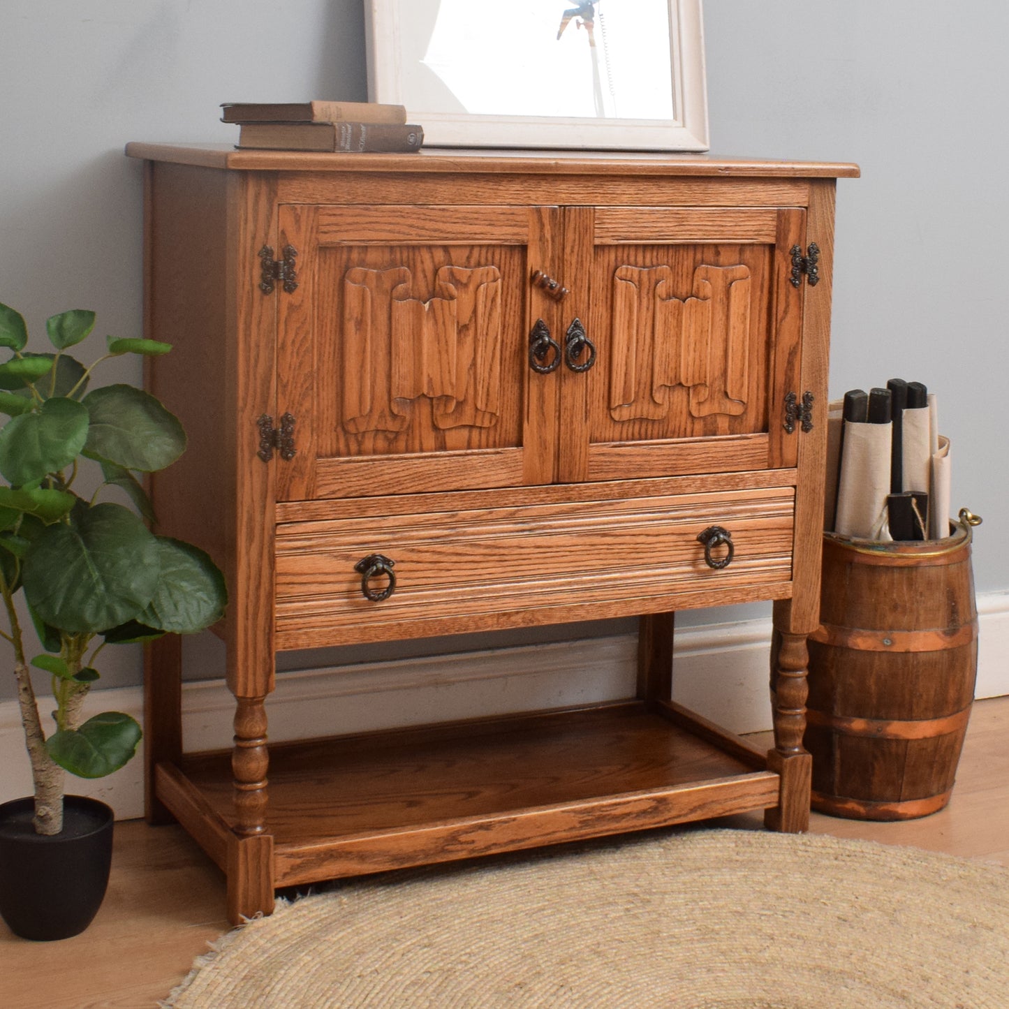 Jaycee Oak Cabinet