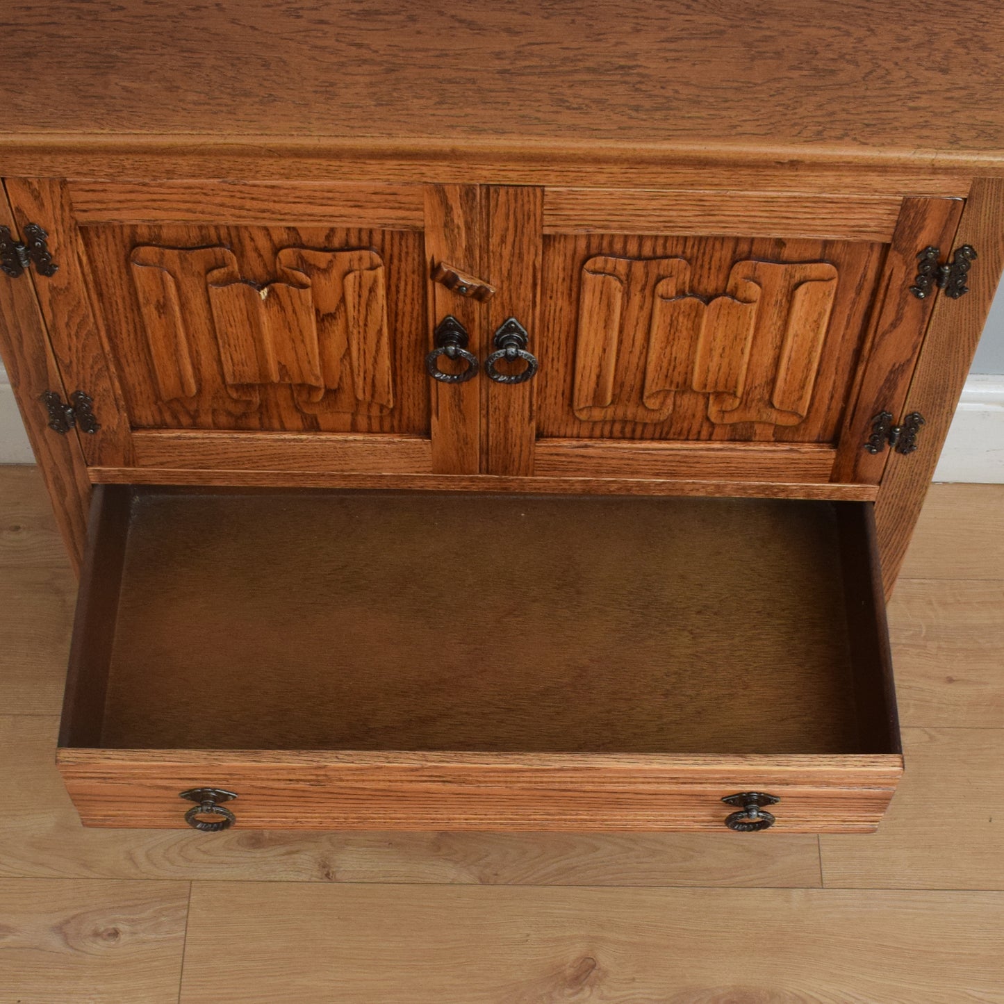 Jaycee Oak Cabinet
