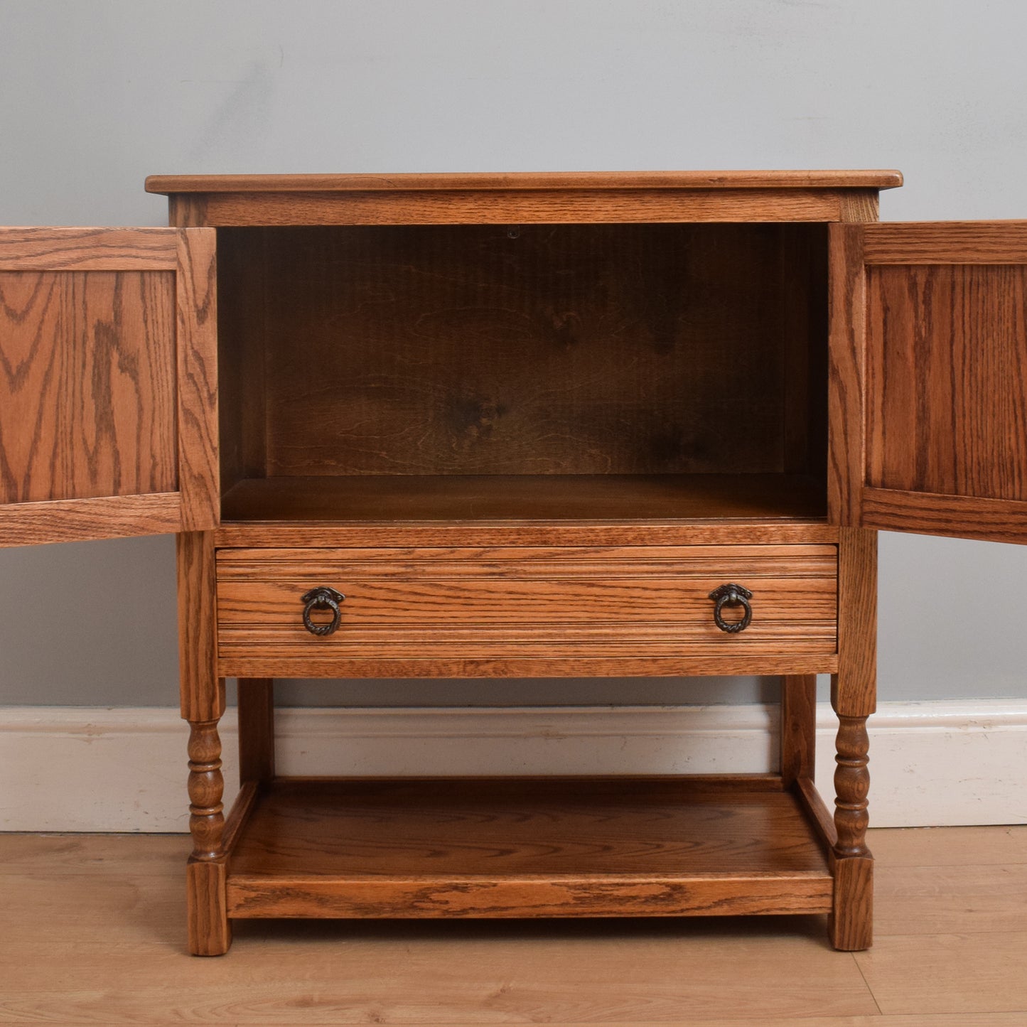 Jaycee Oak Cabinet