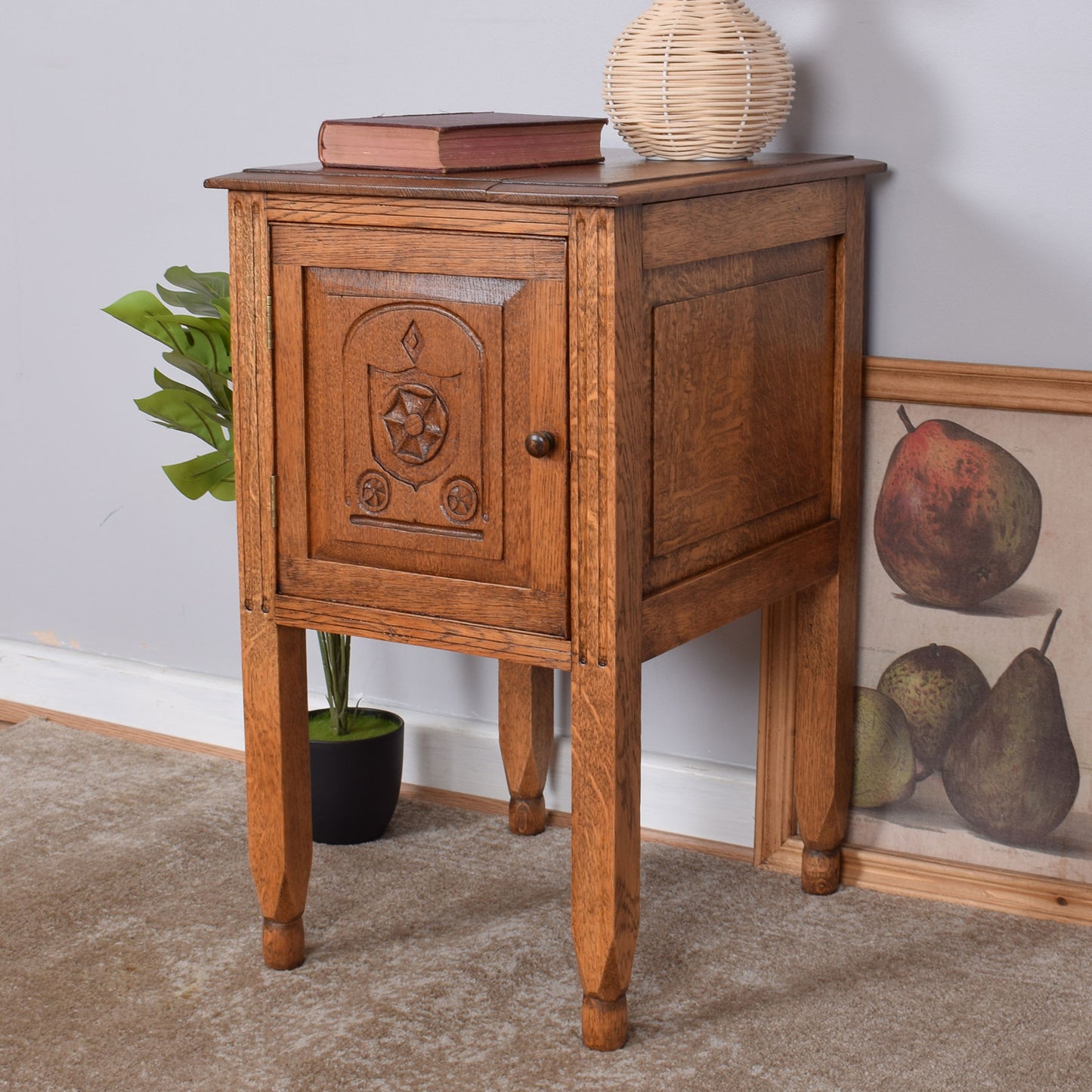 Small Oak Cupboard
