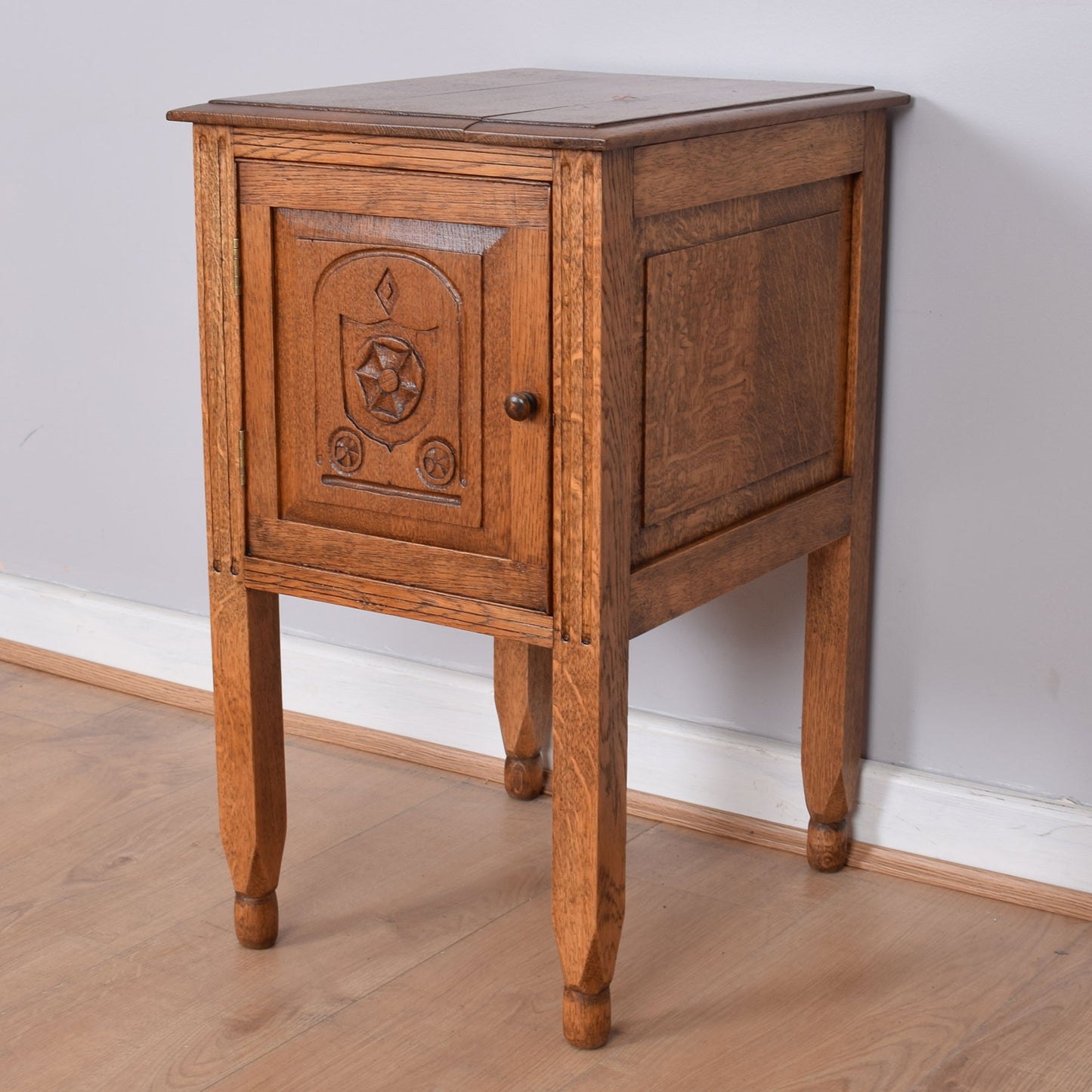 Small Oak Cupboard