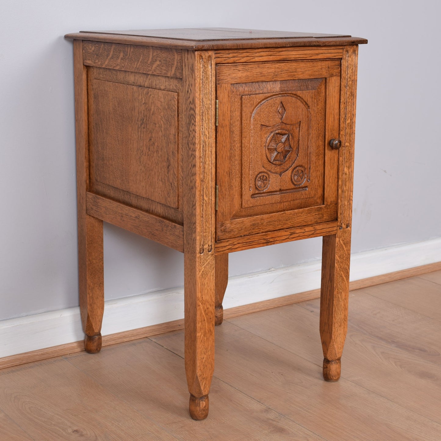 Small Oak Cupboard